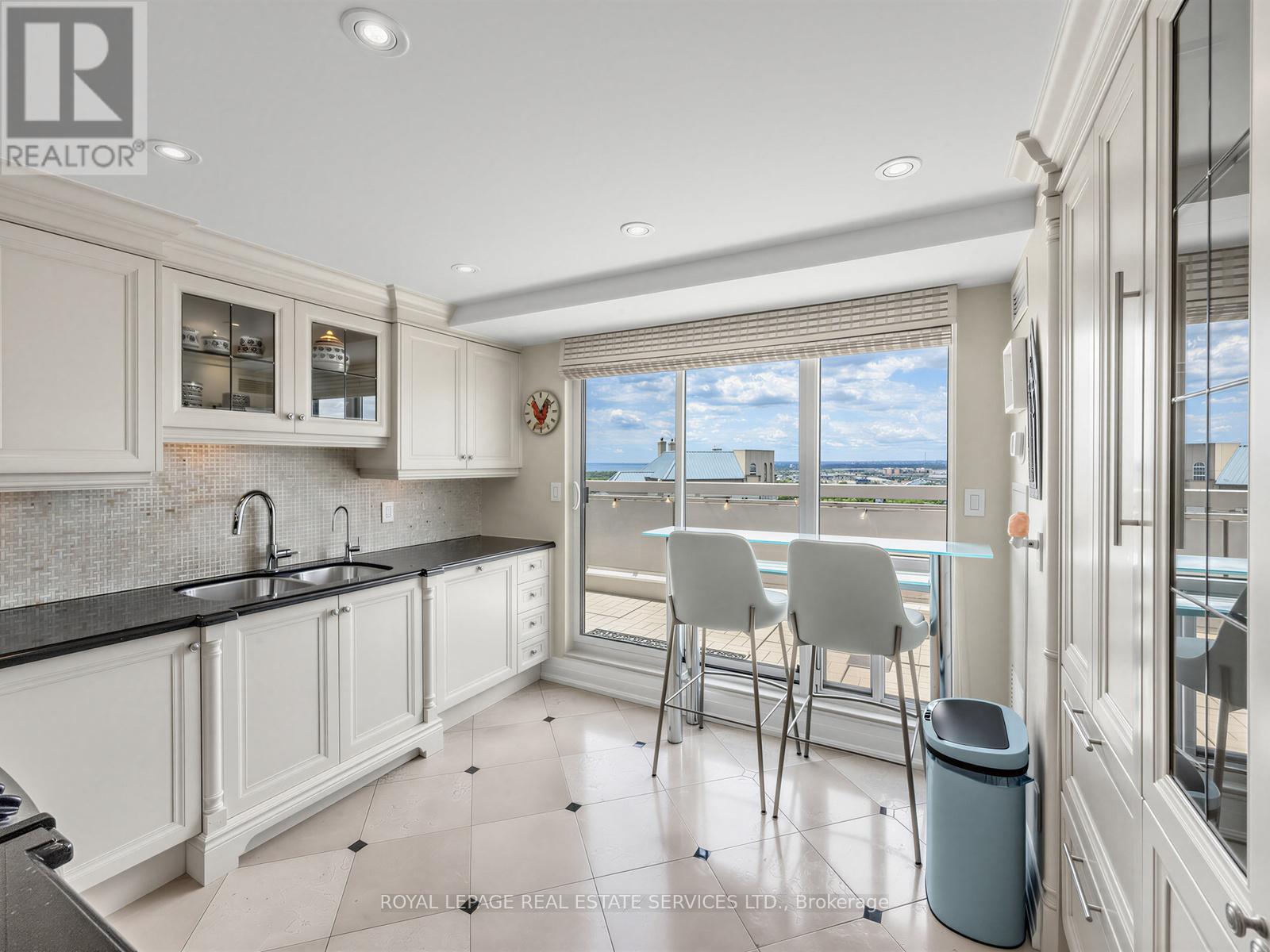 3201 - 2269 Lake Shore Boulevard W, Toronto (Mimico), Ontario  M8V 3X6 - Photo 15 - W13784838