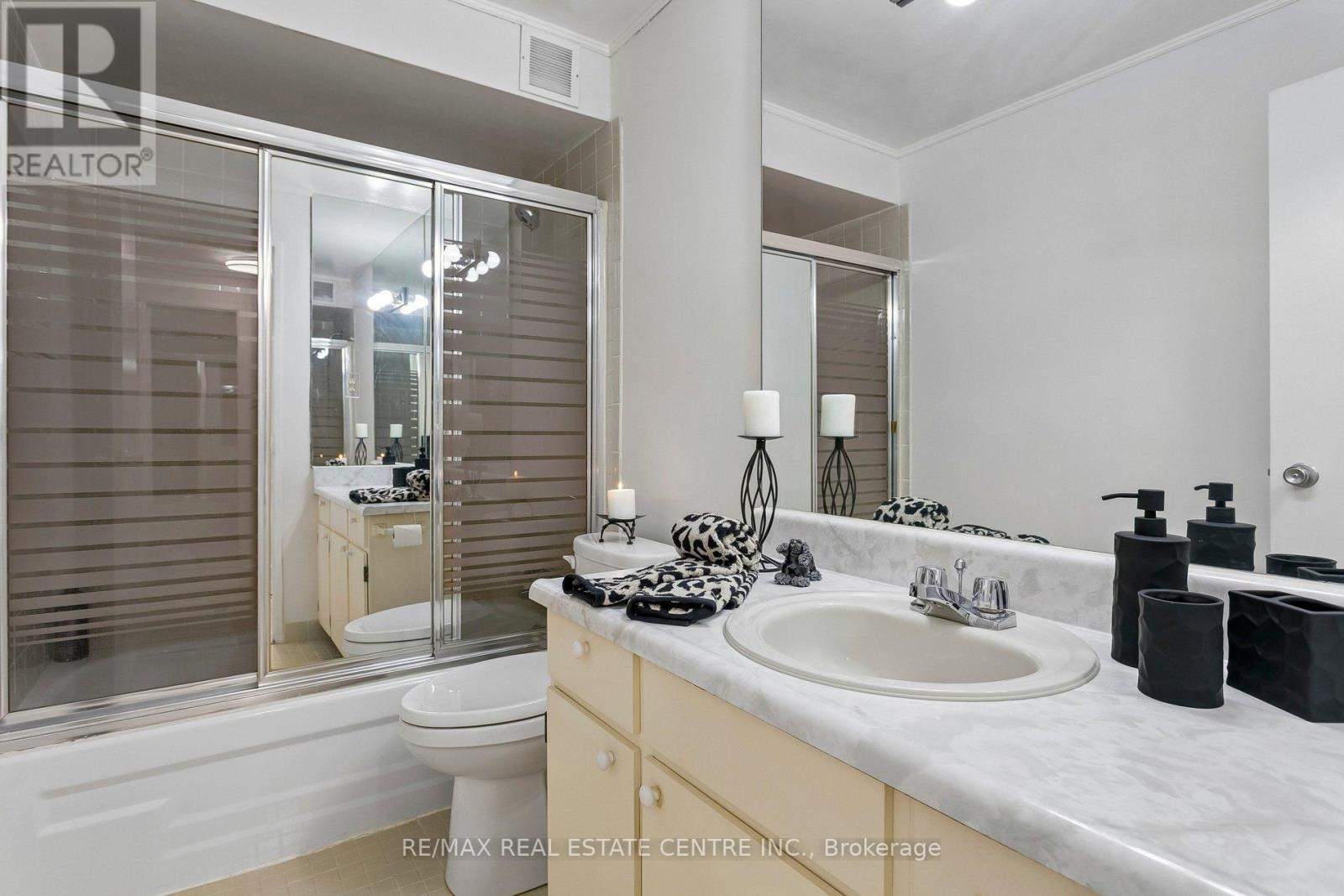 609 - 1400 Dixie Road, Mississauga (Lakeview), Ontario  L5E 3E1 - Photo 24 - W13784870