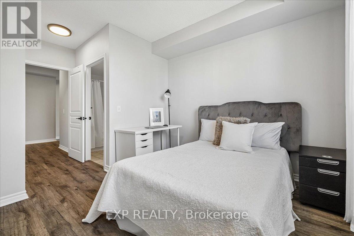 708 - 200 Burnhamthorpe Road E, Mississauga (City Centre), Ontario  L5A 4L4 - Photo 17 - W13784888