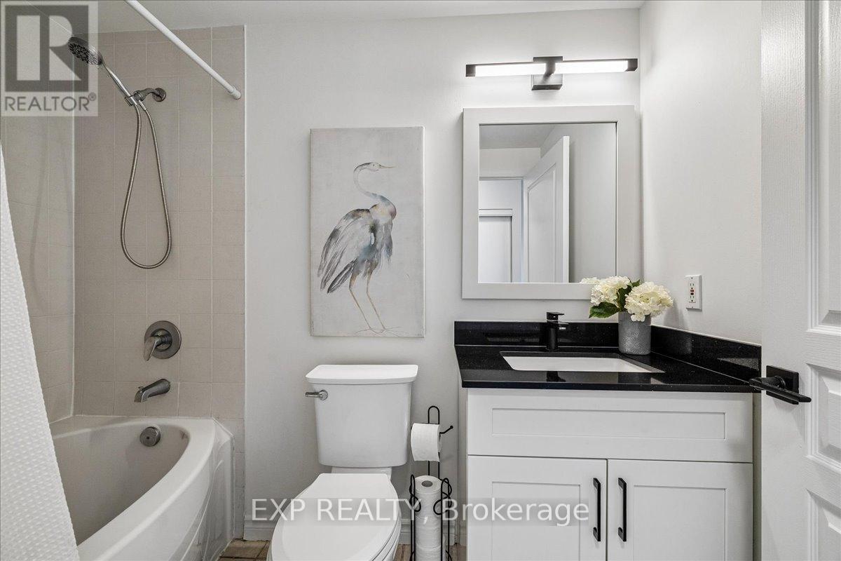 708 - 200 Burnhamthorpe Road E, Mississauga (City Centre), Ontario  L5A 4L4 - Photo 19 - W13784888