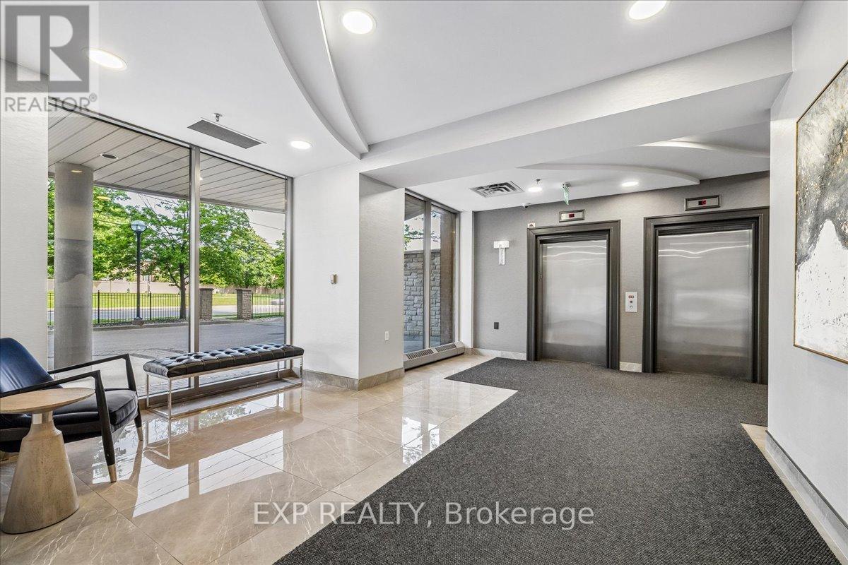 708 - 200 Burnhamthorpe Road E, Mississauga (City Centre), Ontario  L5A 4L4 - Photo 27 - W13784888