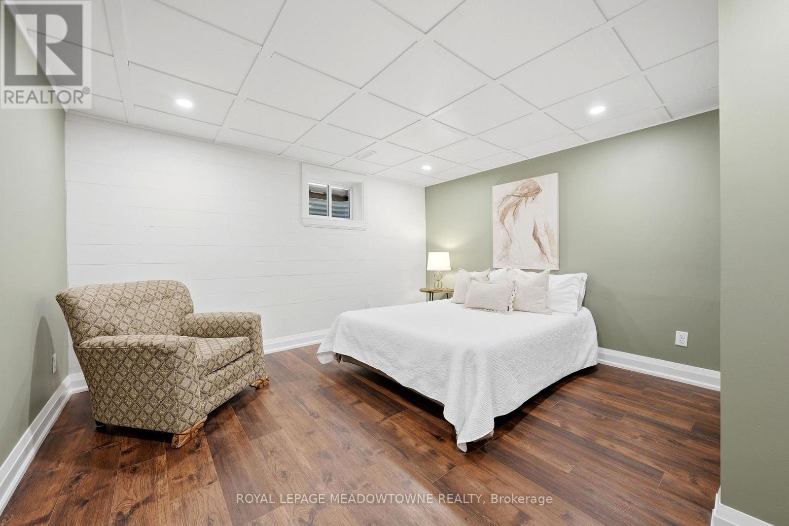 7 Terry Court, Halton Hills, Ontario  L7G 1P4 - Photo 36 - W13784890