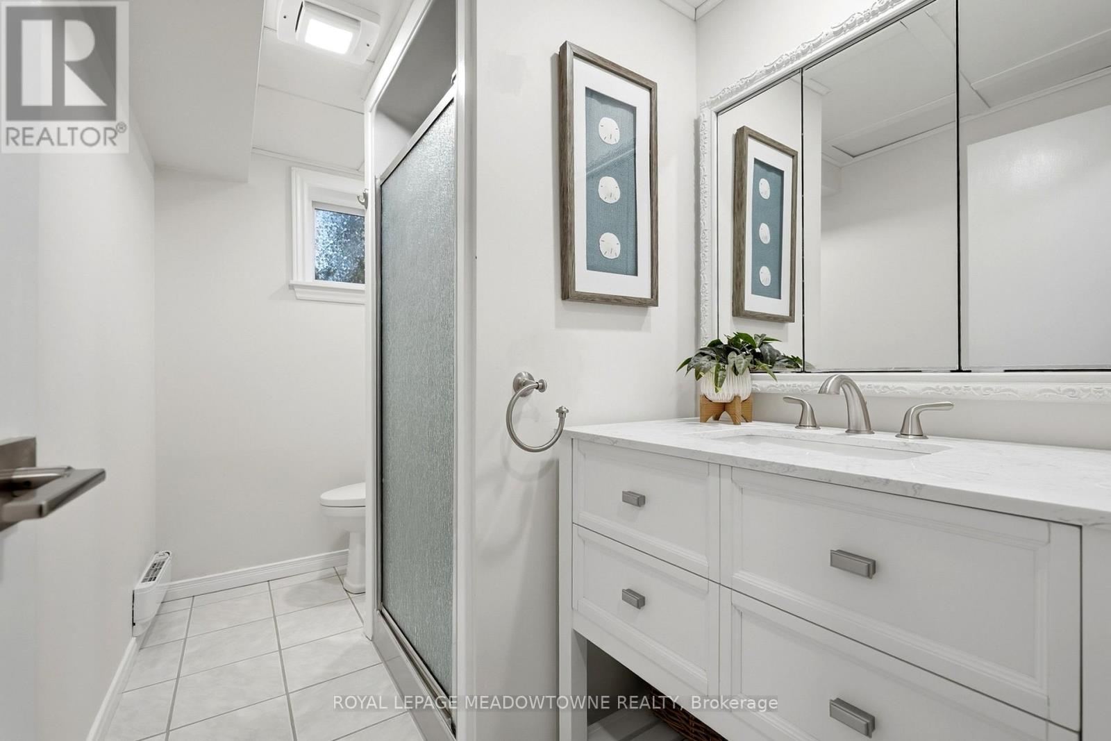7 Terry Court, Halton Hills, Ontario  L7G 1P4 - Photo 38 - W13784890