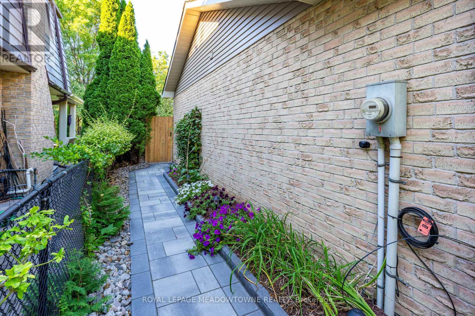 7 Terry Court, Halton Hills, Ontario  L7G 1P4 - Photo 40 - W13784890