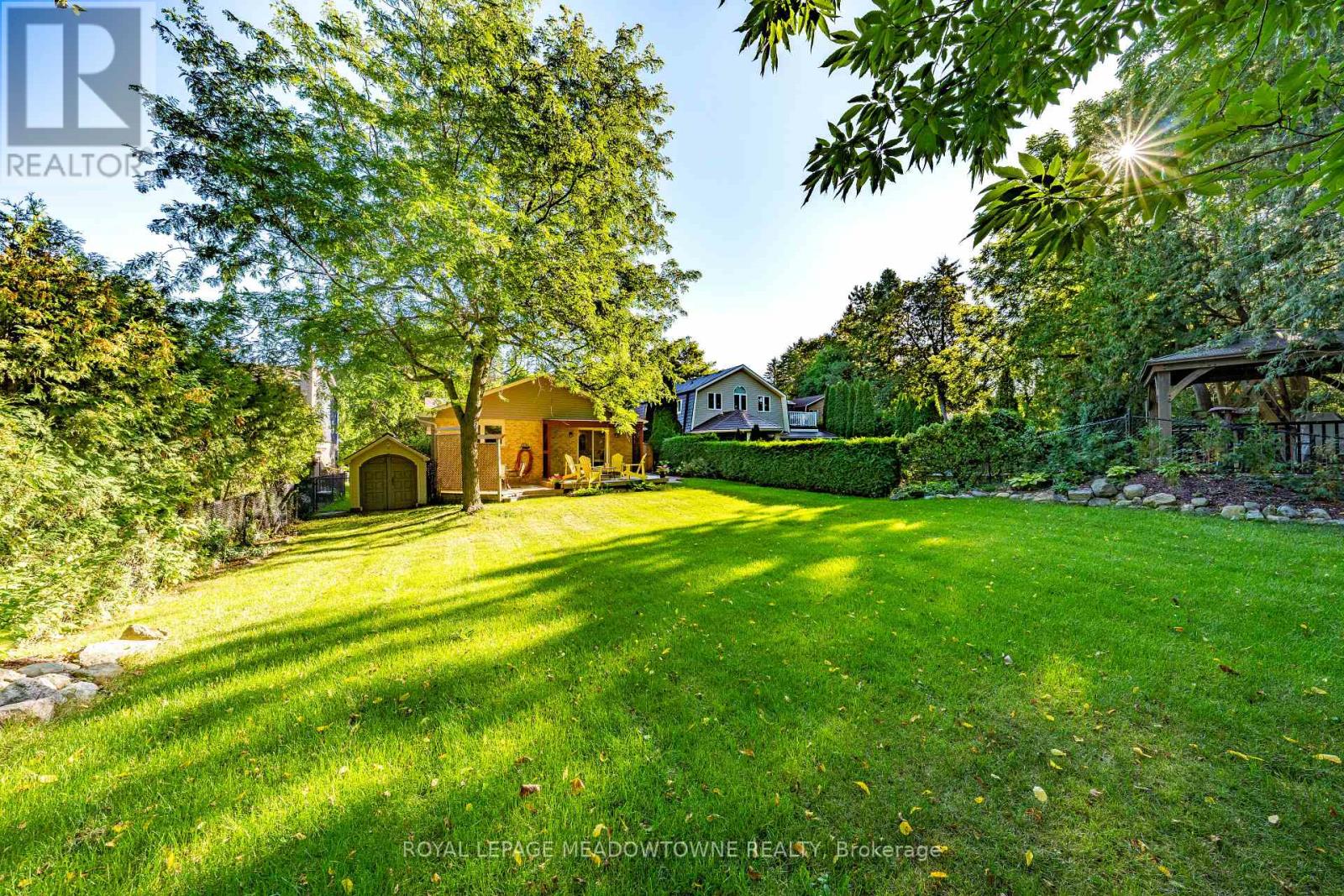 7 Terry Court, Halton Hills, Ontario  L7G 1P4 - Photo 47 - W13784890
