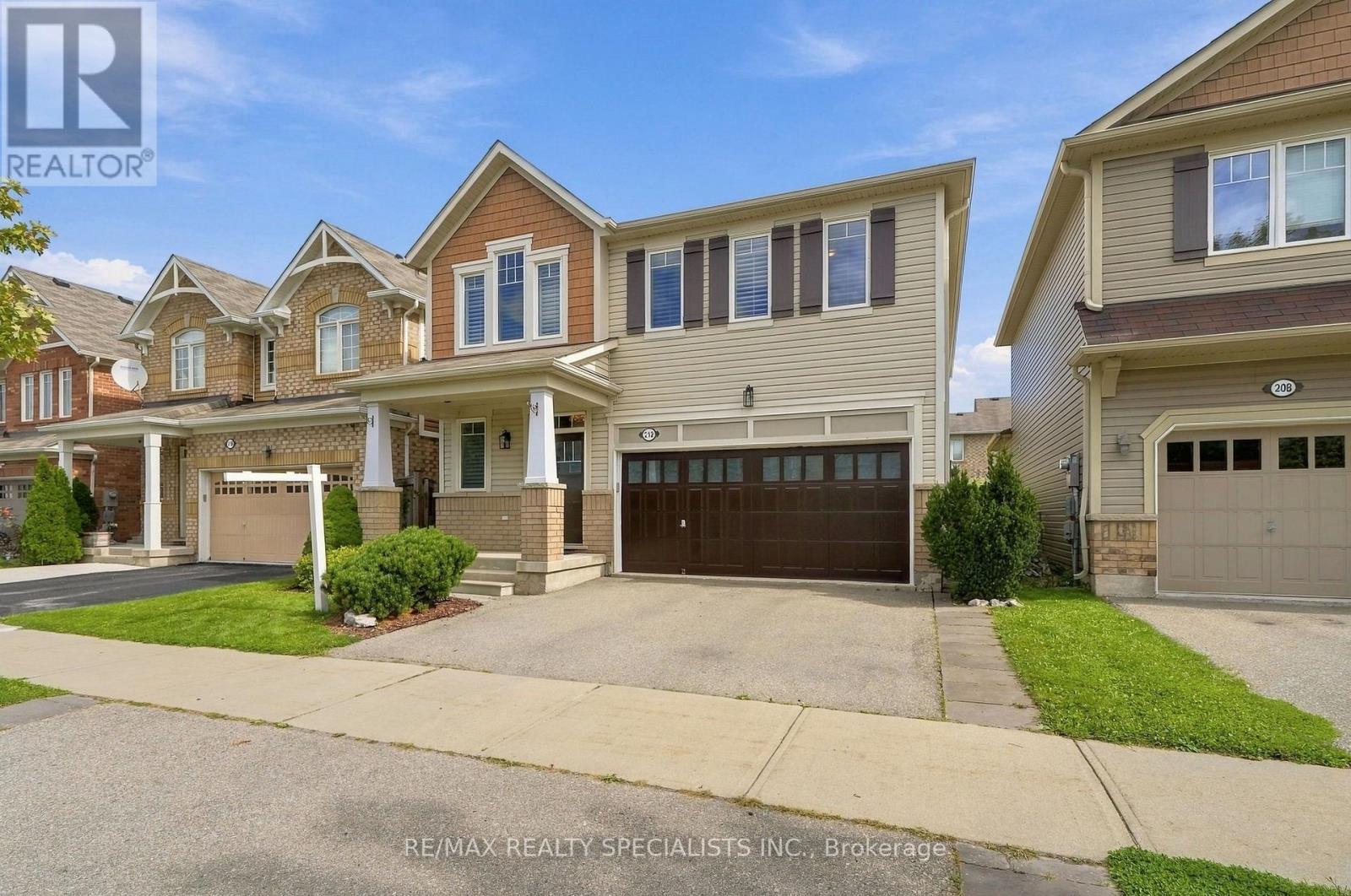 212 Leiterman Drive, Milton, Ontario  L9T 8B3 - Photo 2 - W13784934