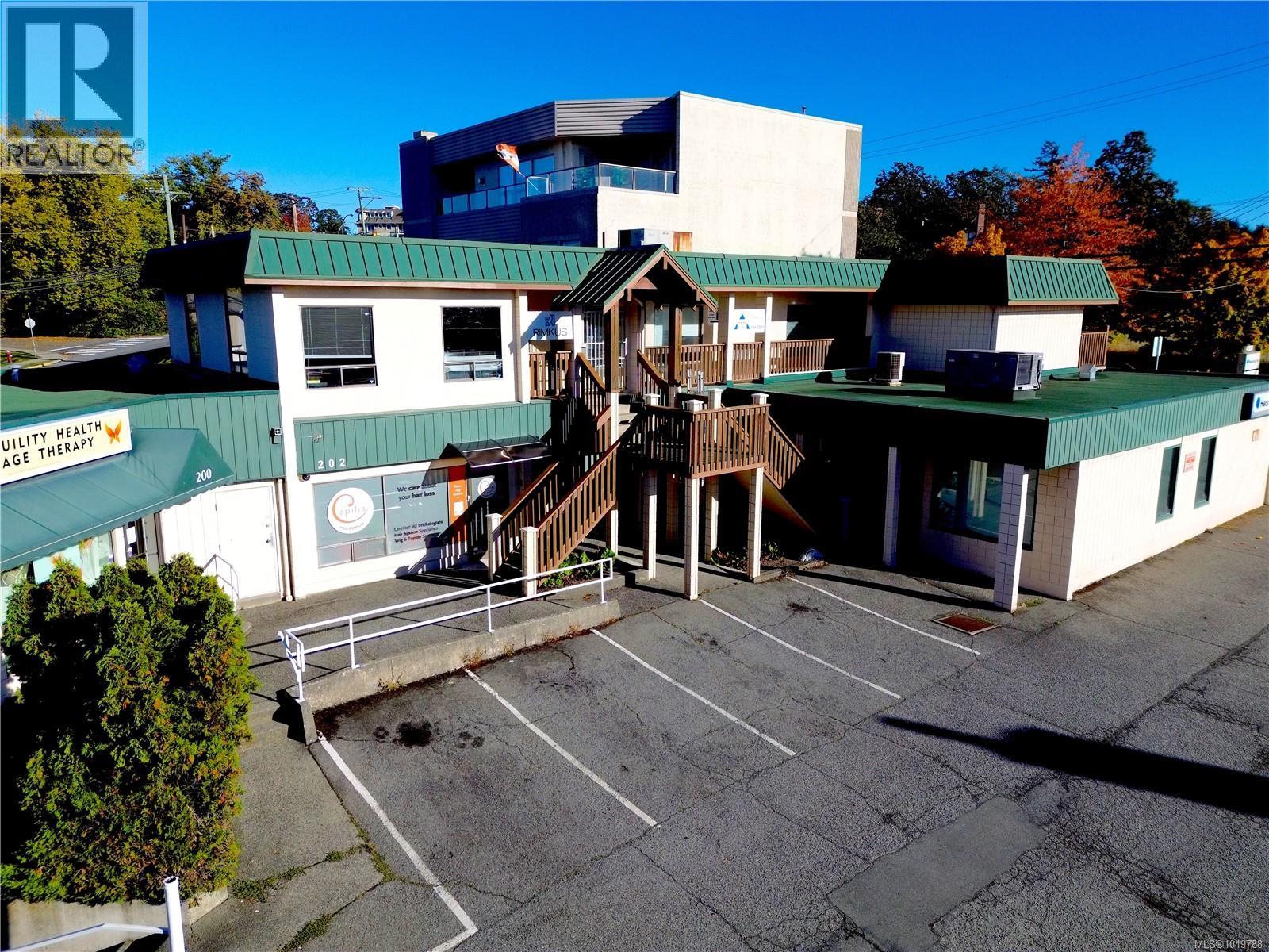 4500 West Saanich Rd, Saanich, British Columbia  V8Z 5L3 - Photo 8 - 1049788