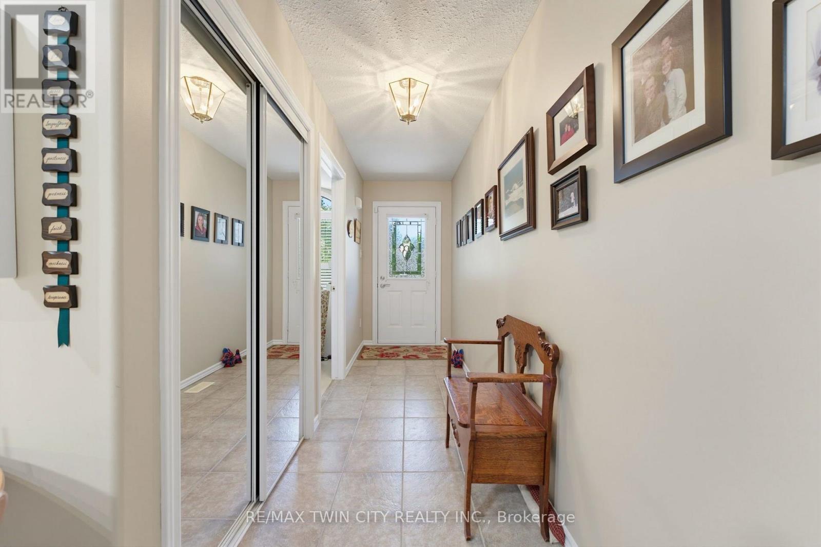 9 - 73 Morton Avenue W, Brantford, Ontario  N3R 2N7 - Photo 3 - X13784936