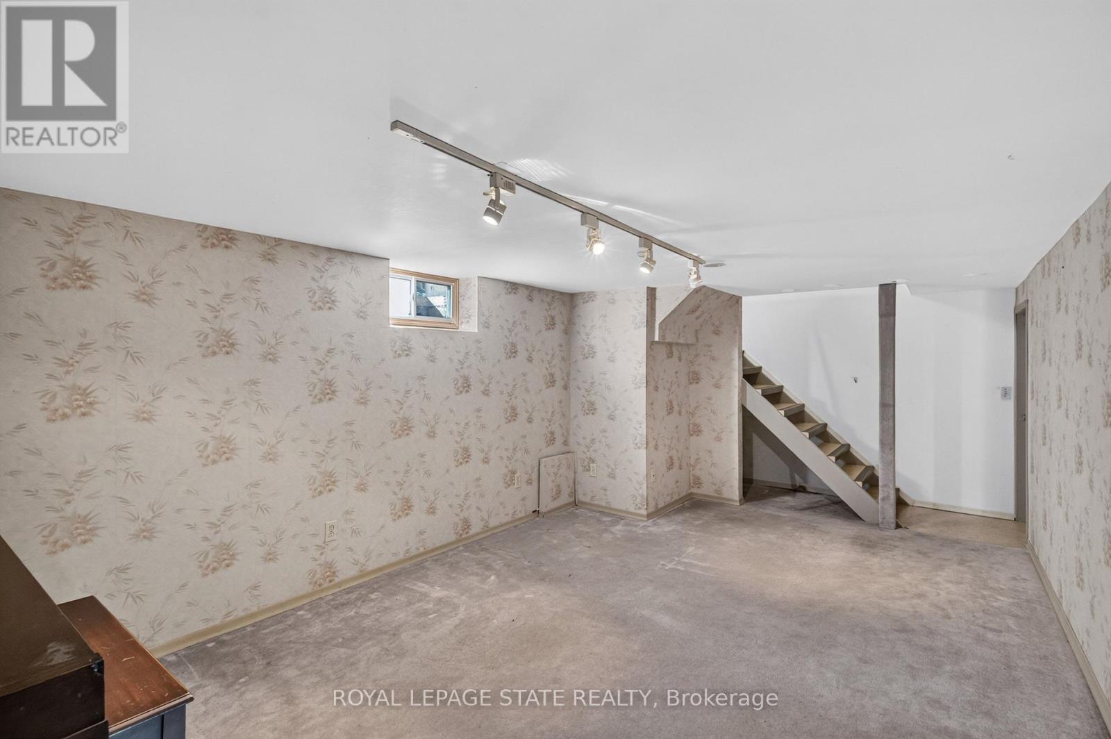 109 Rosemary Lane, Hamilton, Ontario  L9G 2K4 - Photo 33 - X13784994