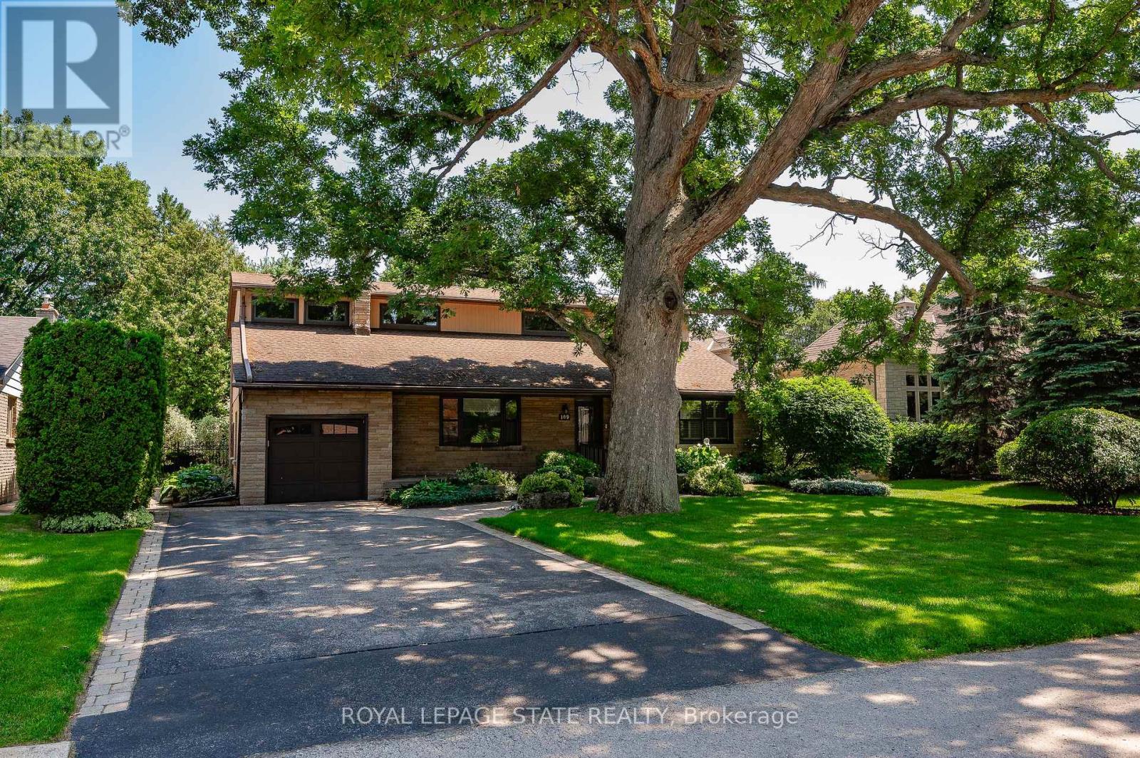 109 Rosemary Lane, Hamilton, Ontario  L9G 2K4 - Photo 4 - X13784994
