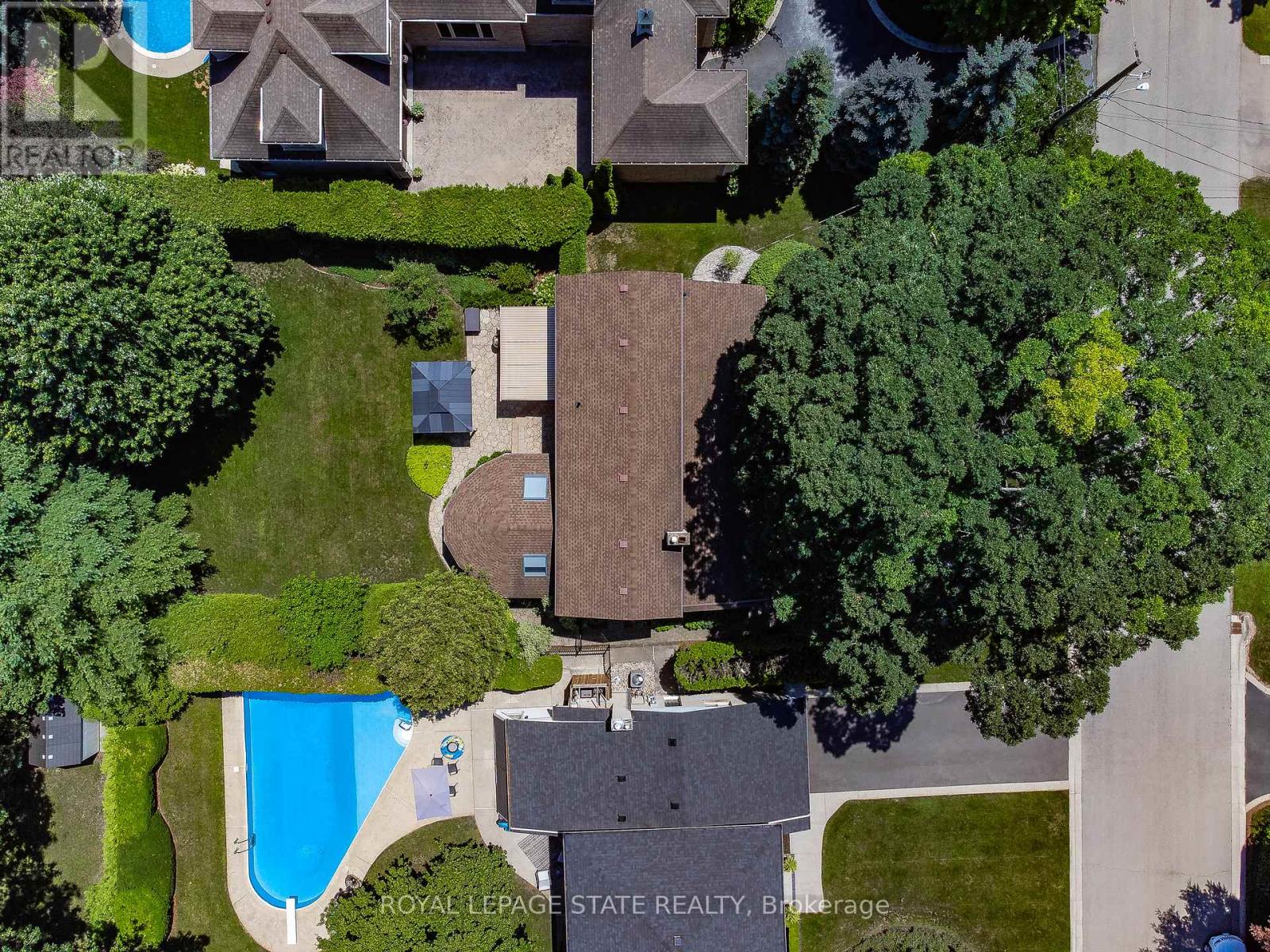 109 Rosemary Lane, Hamilton, Ontario  L9G 2K4 - Photo 44 - X13784994