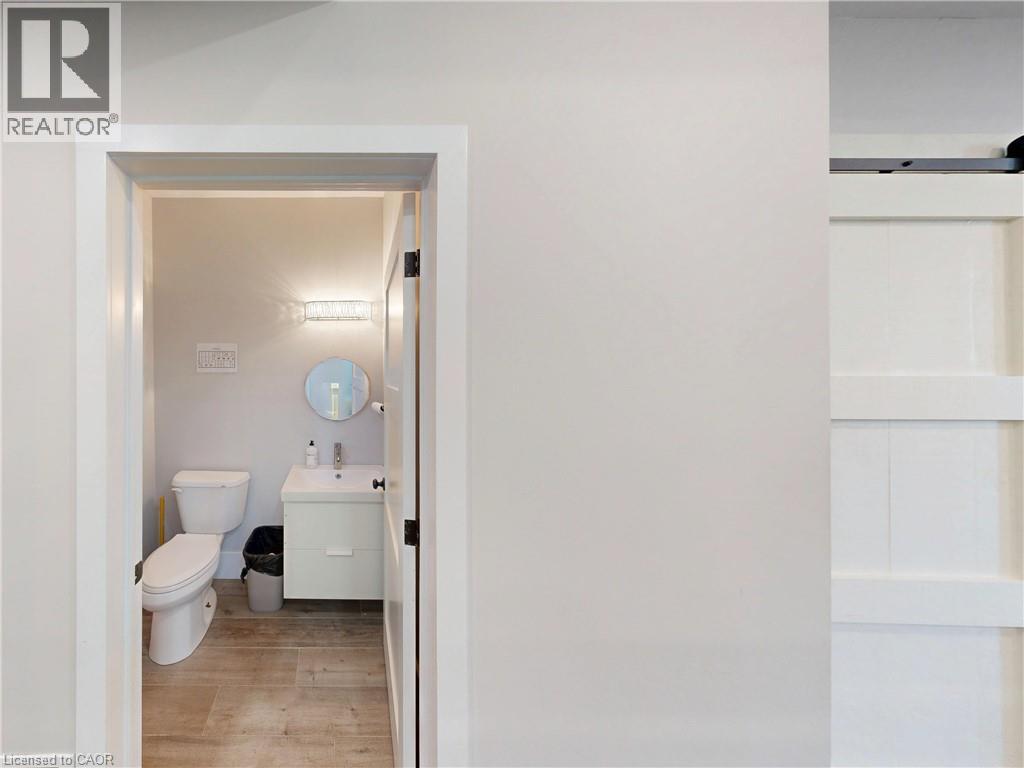4380 South Service Road Unit# 3, Burlington, Ontario  L7L 5Y6 - Photo 18 - 40861246