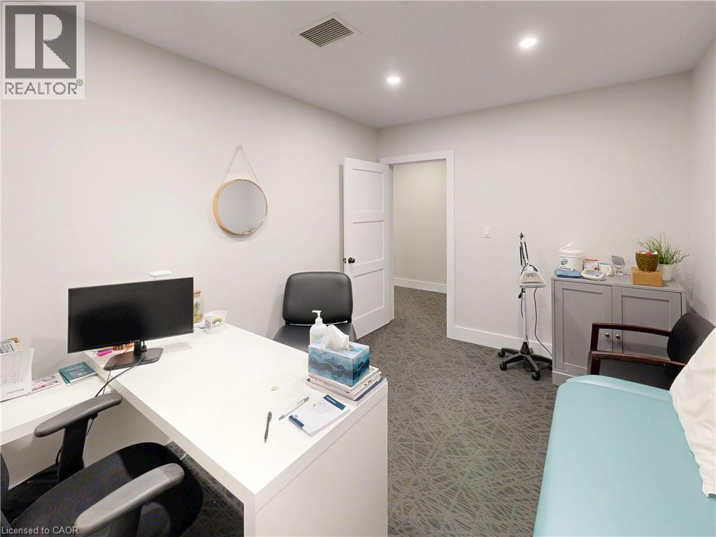 4380 South Service Road Unit# 3, Burlington, Ontario  L7L 5Y6 - Photo 22 - 40861246
