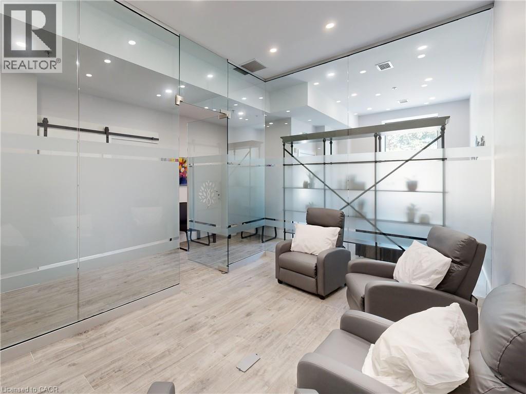 4380 South Service Road Unit# 3, Burlington, Ontario  L7L 5Y6 - Photo 5 - 40861246
