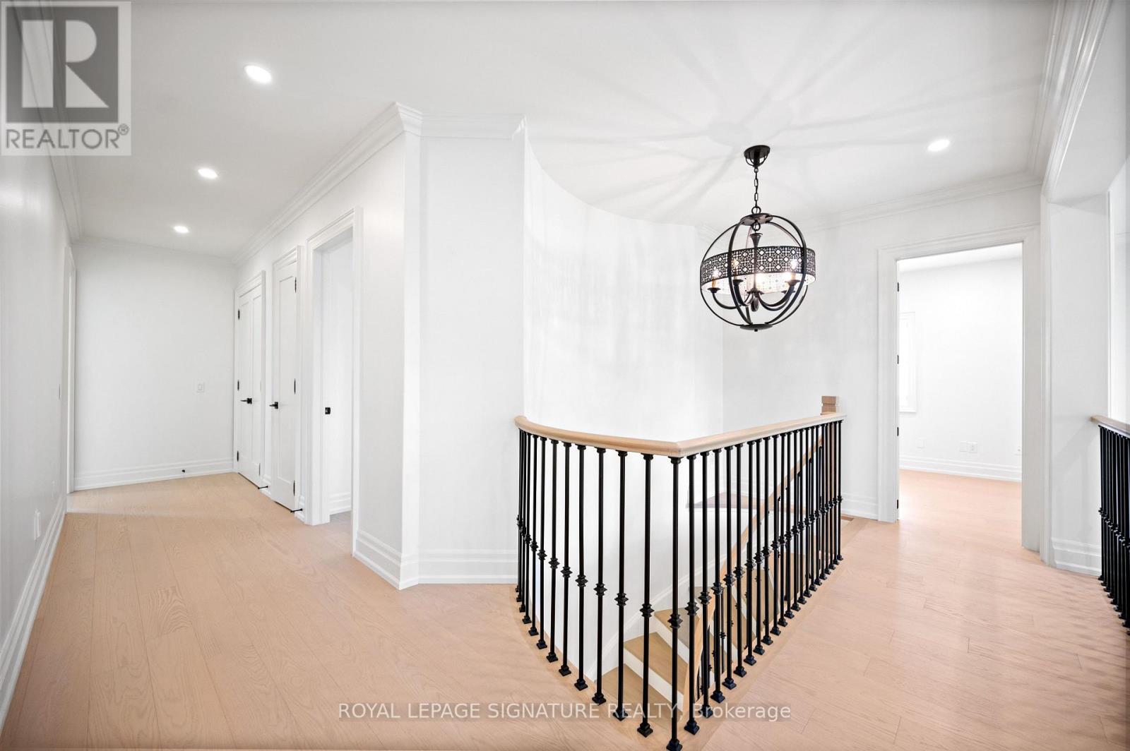 762 Duchess Drive, Mississauga, Ontario L4Y 1H7 - Photo 16 - W13782488
