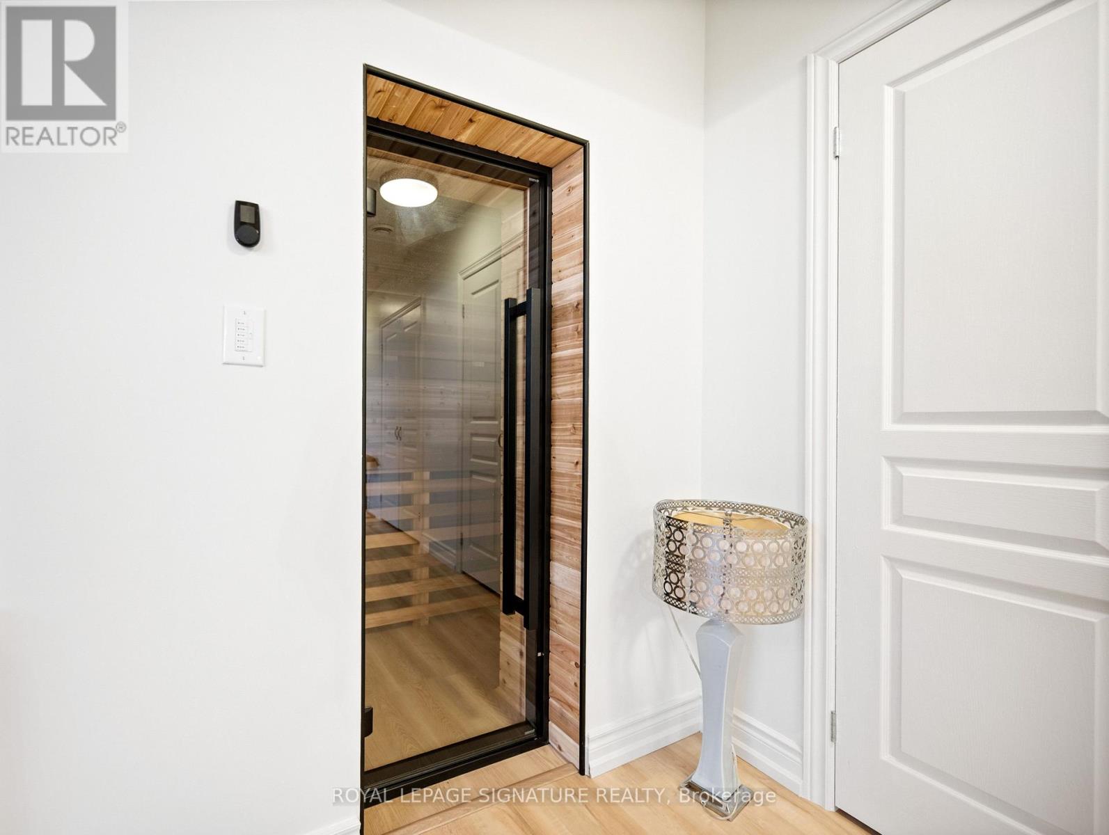 762 Duchess Drive, Mississauga, Ontario L4Y 1H7 - Photo 27 - W13782488