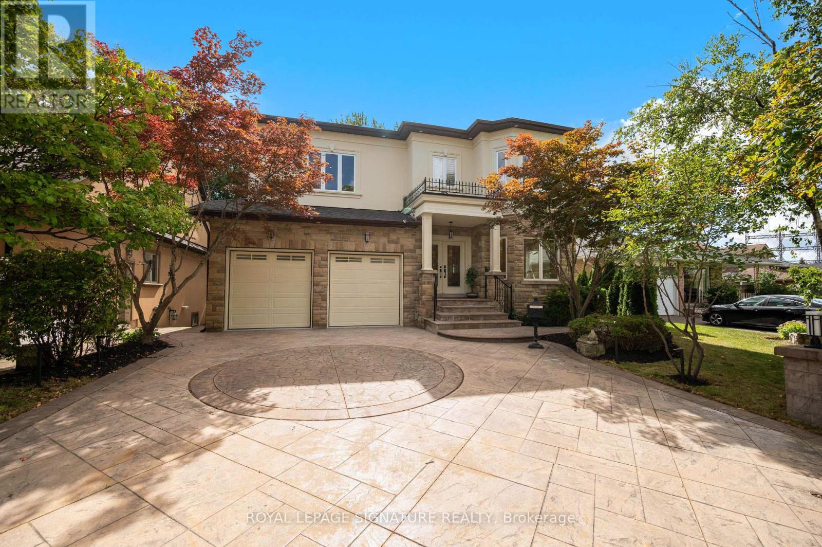 762 DUCHESS DRIVE, Mississauga, Ontario