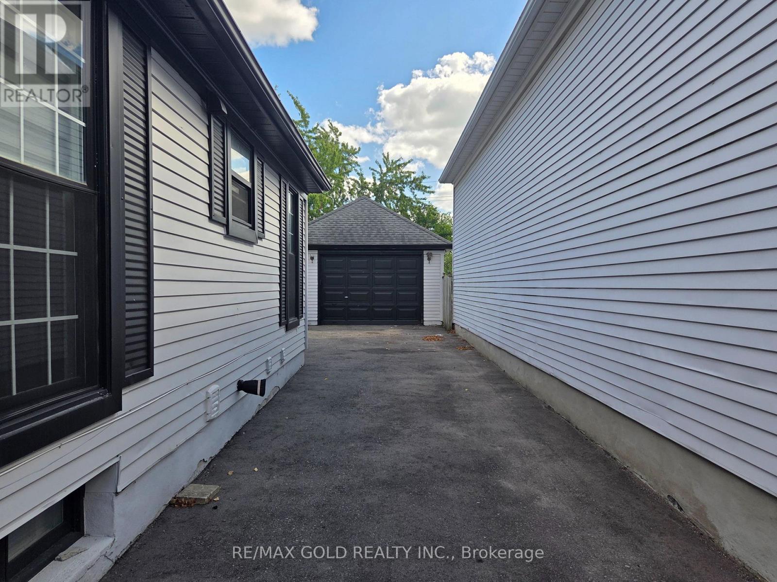 133 Wake Robin Drive, Kitchener, Ontario N2E 3L6 - Photo 43 - X13782142