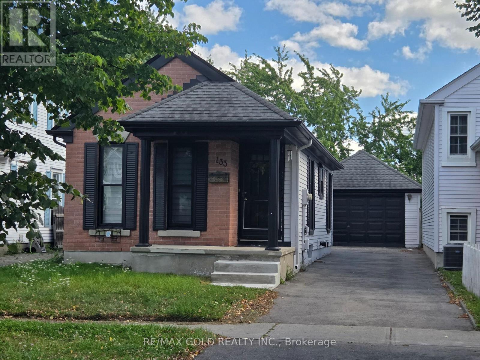 133 Wake Robin Drive, Kitchener, Ontario N2E 3L6 - Photo 4 - X13782142