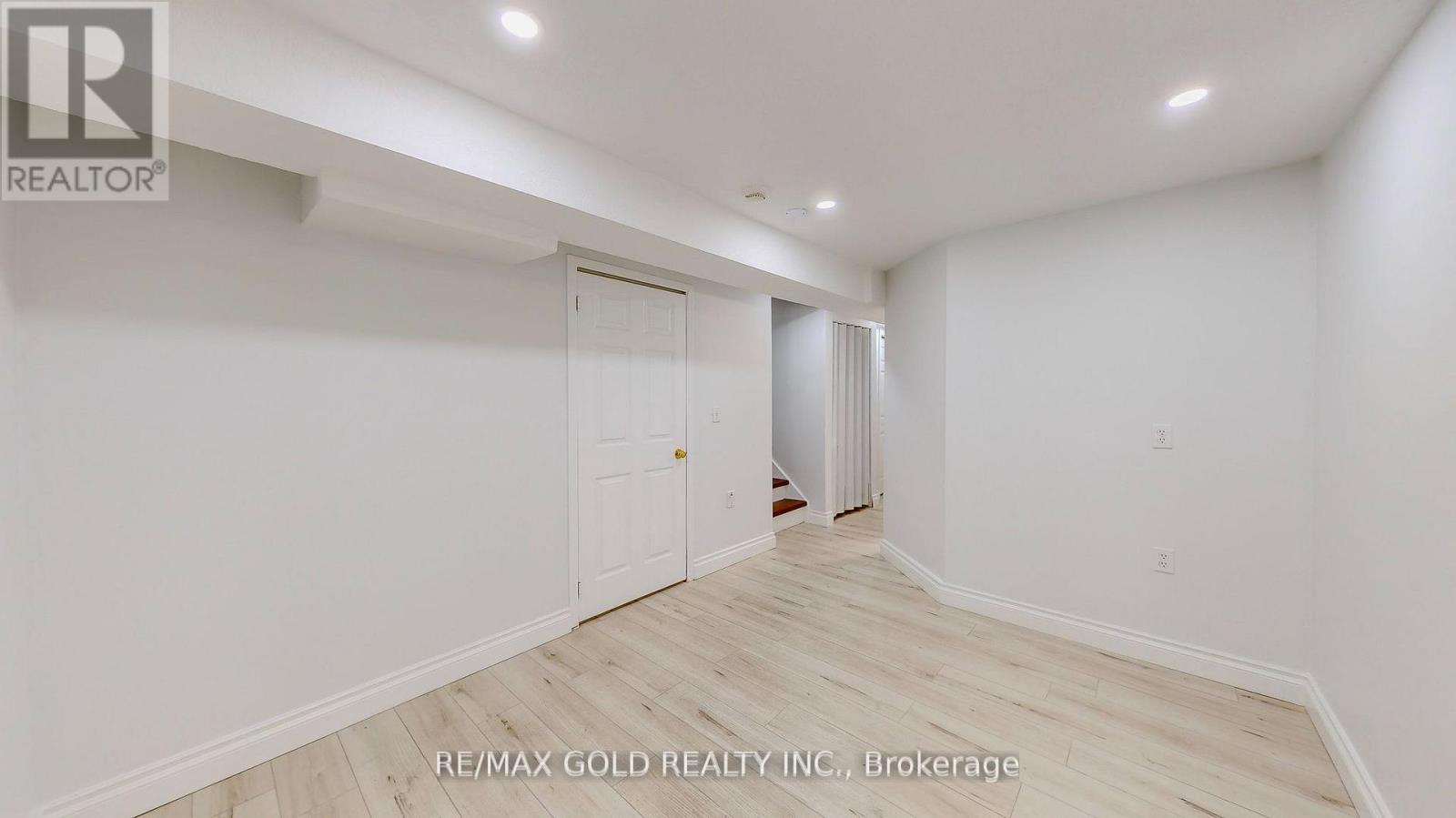 133 Wake Robin Drive, Kitchener, Ontario N2E 3L6 - Photo 16 - X13782142