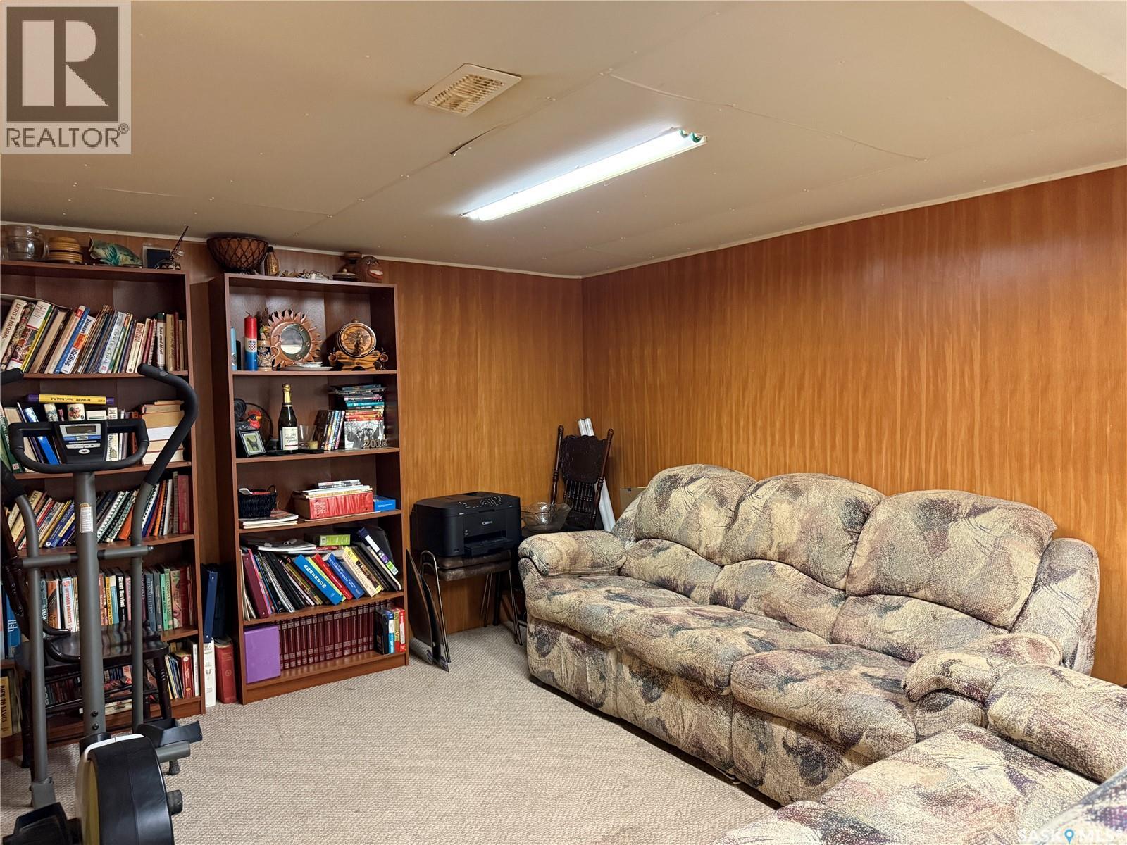 580 Maple Street W, Moose Jaw, Saskatchewan  S6H 4X1 - Photo 23 - SK048476