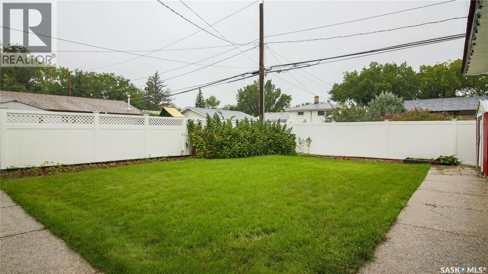 2 Malone Crescent, Regina, Saskatchewan  S4S 5R2 - Photo 40 - SK048465
