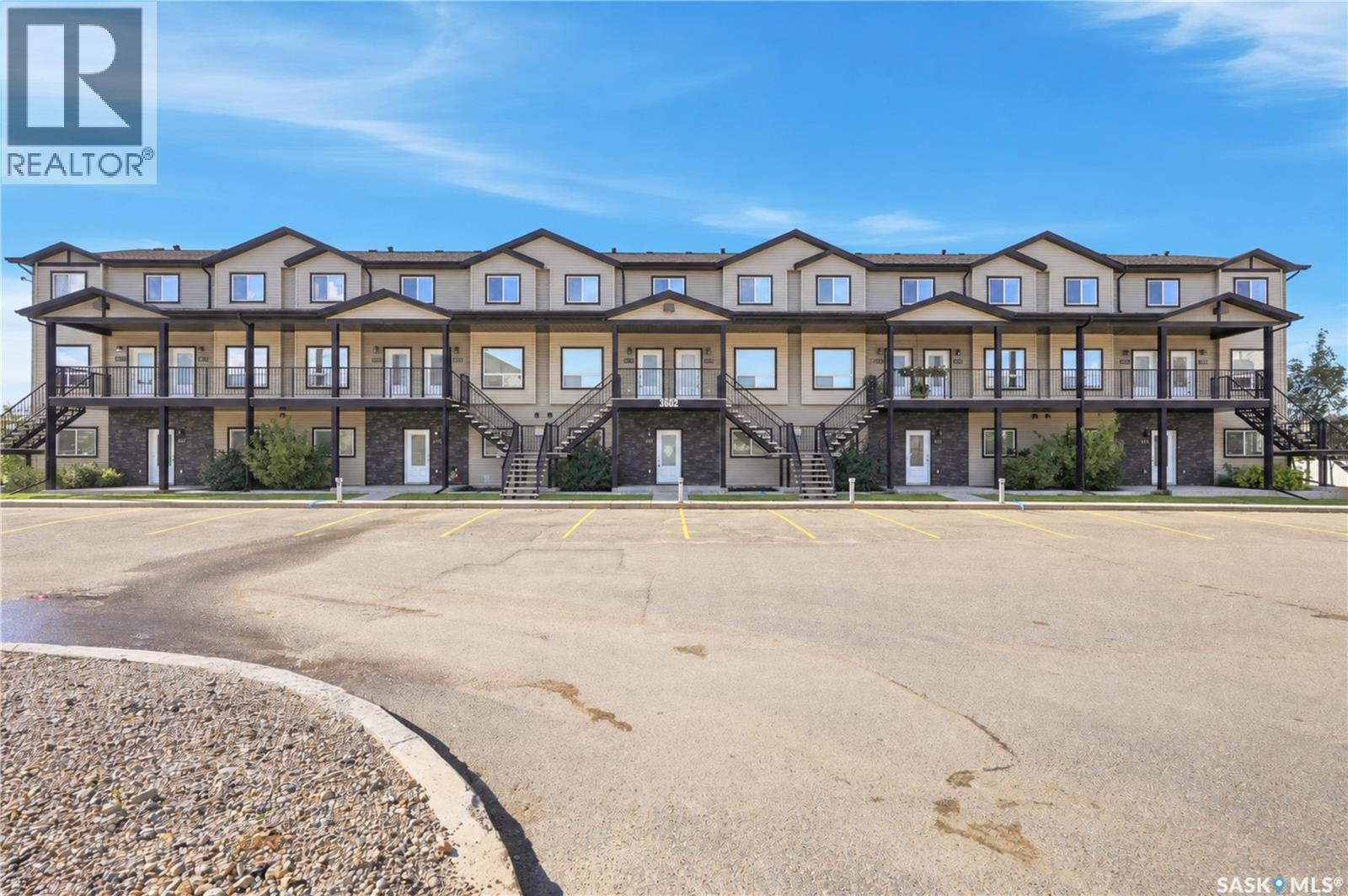 812 3802 Dewdney Avenue E, Regina, Saskatchewan  S4Z 0A6 - Photo 1 - SK048458