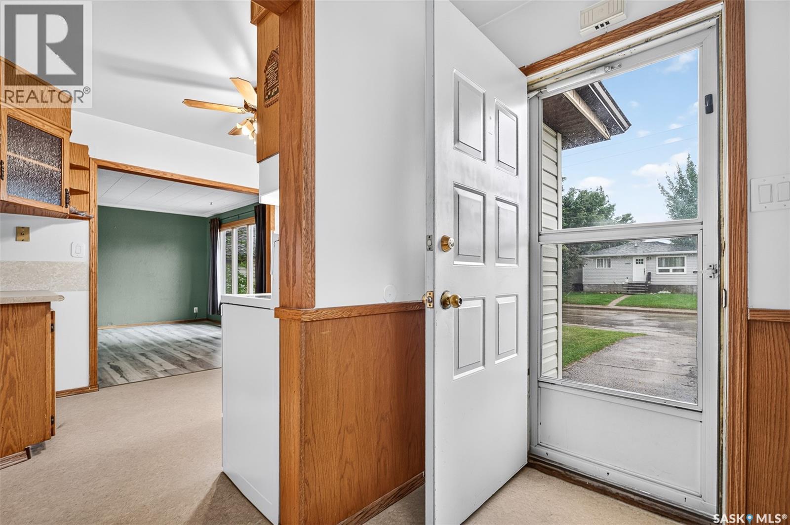 1054 Vaughan Street W, Moose Jaw, Saskatchewan  S6H 5P2 - Photo 27 - SK048427