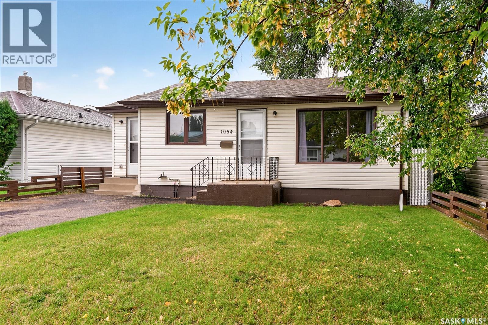 1054 Vaughan Street W, Moose Jaw, Saskatchewan  S6H 5P2 - Photo 47 - SK048427