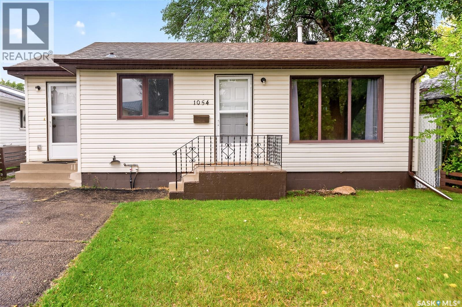 1054 Vaughan Street W, Moose Jaw, Saskatchewan  S6H 5P2 - Photo 48 - SK048427