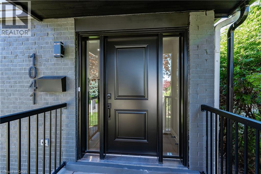 1041 Shepherd's Drive, Burlington, Ontario  L7T 3R4 - Photo 4 - 40863501