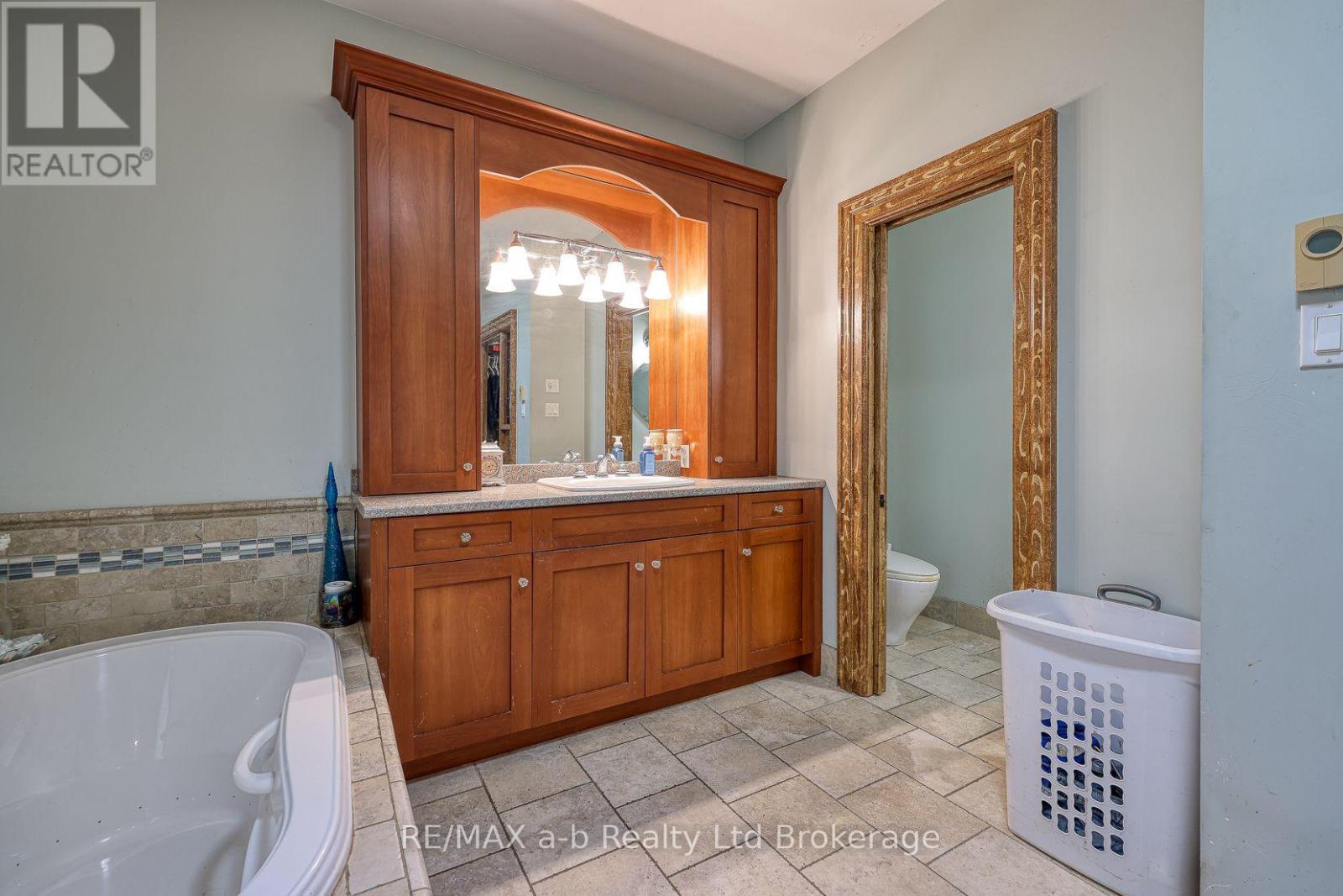 241 Pittock Park Road, Woodstock, Ontario  N4S 7W2 - Photo 28 - X13770418