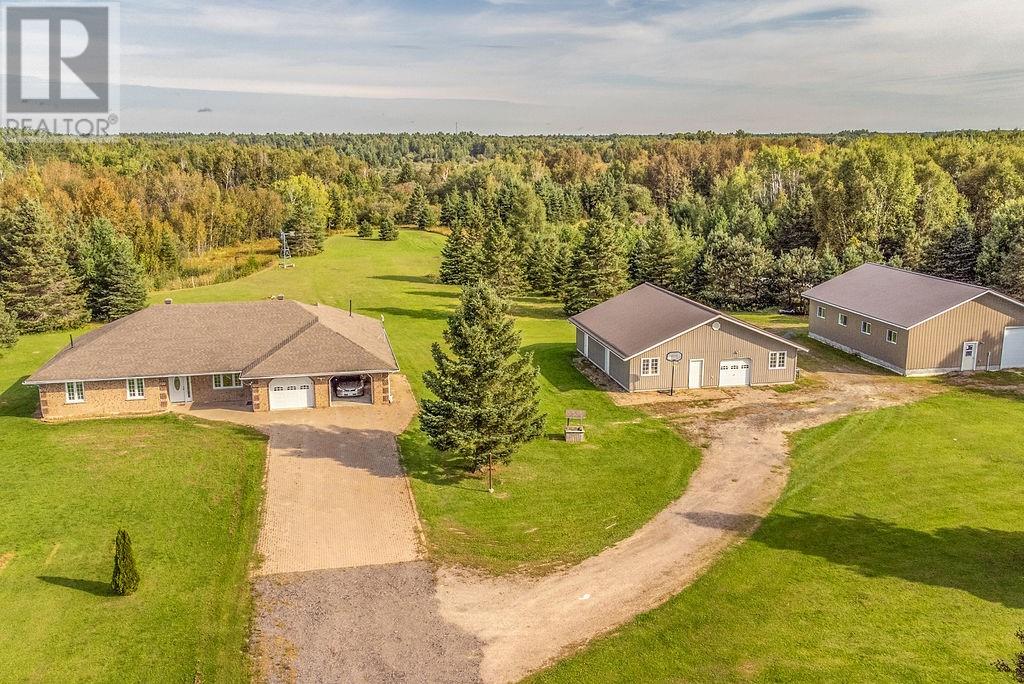 3623 Hwy 64, Noelville, Ontario  P0M 2N0 - Photo 2 - 2130332