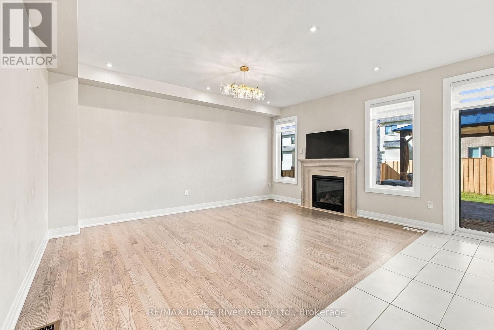26 Rogerson Street, Clarington, Ontario  L1B 0W4 - Photo 13 - E13785332