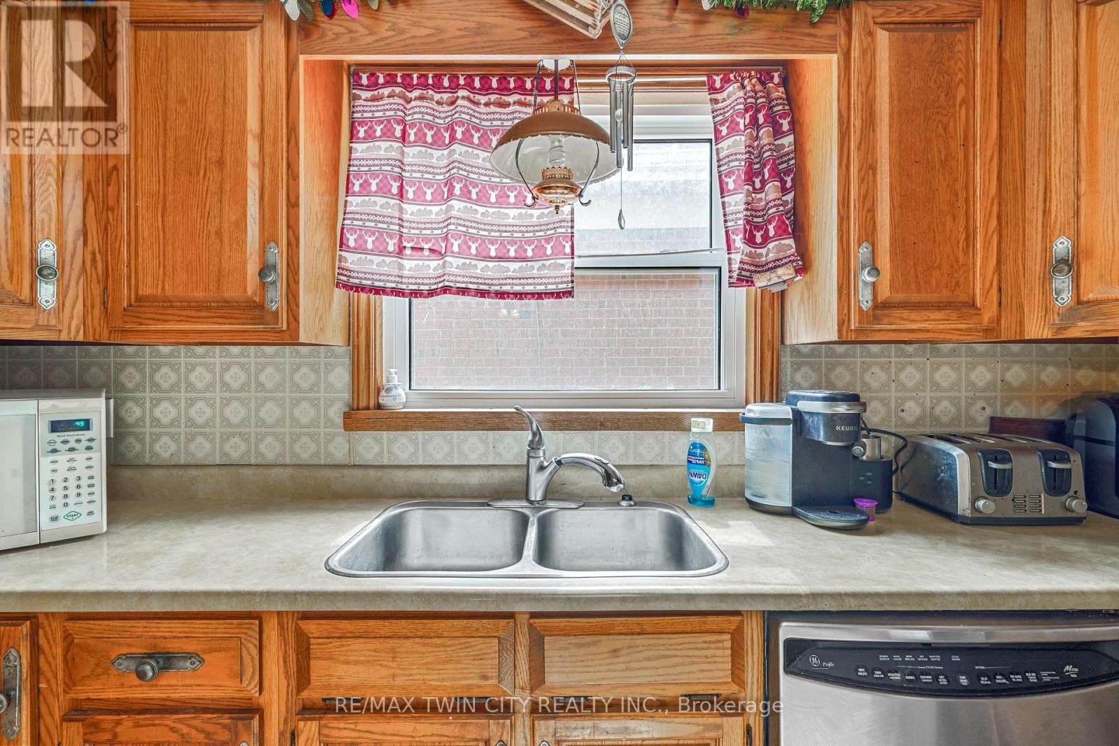 60 Park Road N, Brantford, Ontario  N3S 6T7 - Photo 13 - X13691792