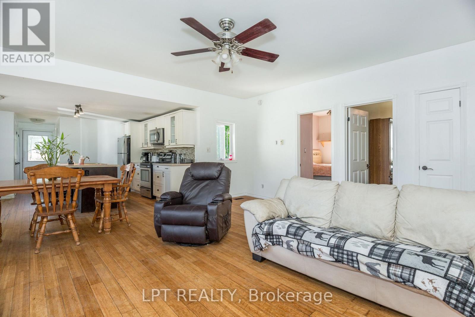 1430 Muskoka Road N, Gravenhurst, Ontario  P1P 1R7 - Photo 17 - X13768358