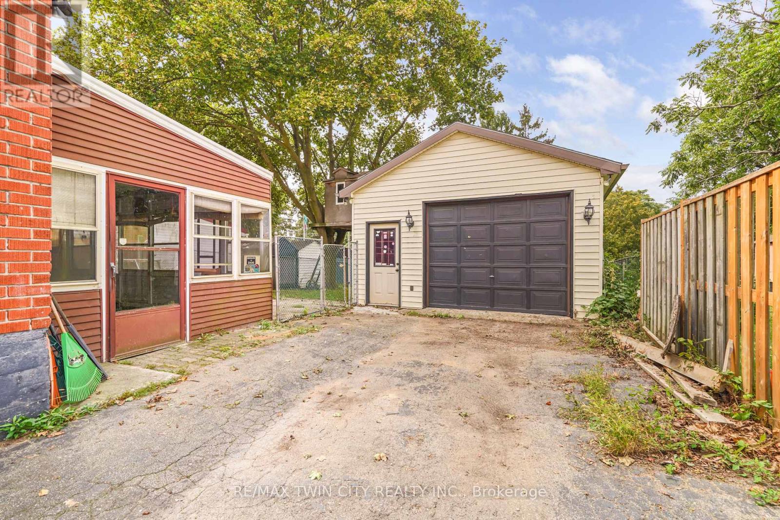60 Park Road N, Brantford, Ontario  N3S 6T7 - Photo 28 - X13691792