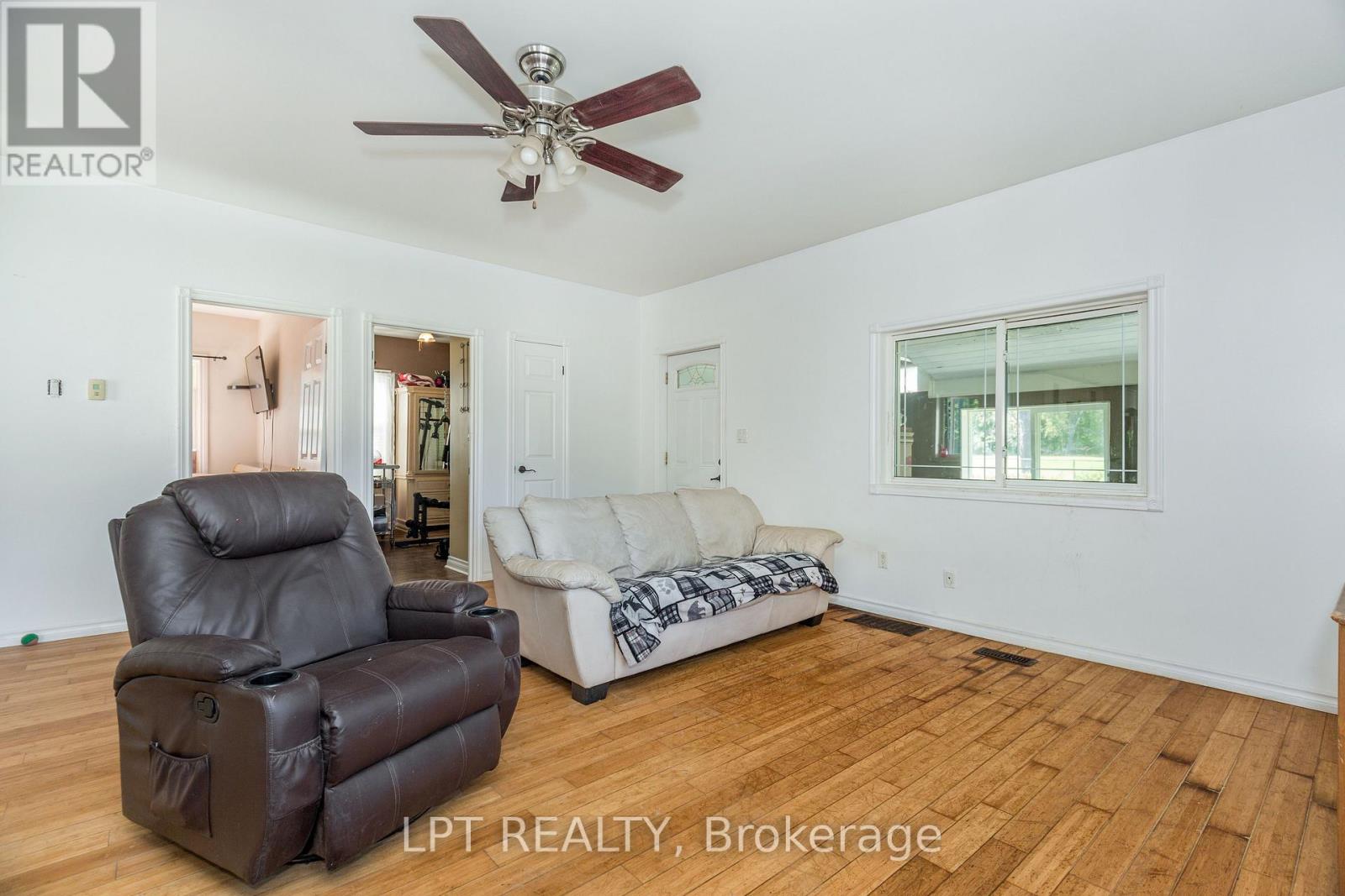 1430 Muskoka Road N, Gravenhurst, Ontario  P1P 1R7 - Photo 15 - X13768358