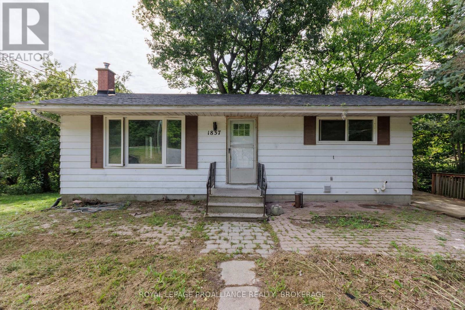 1837 Highway 2, Kingston, Ontario  K7L 4V1 - Photo 2 - X13785390