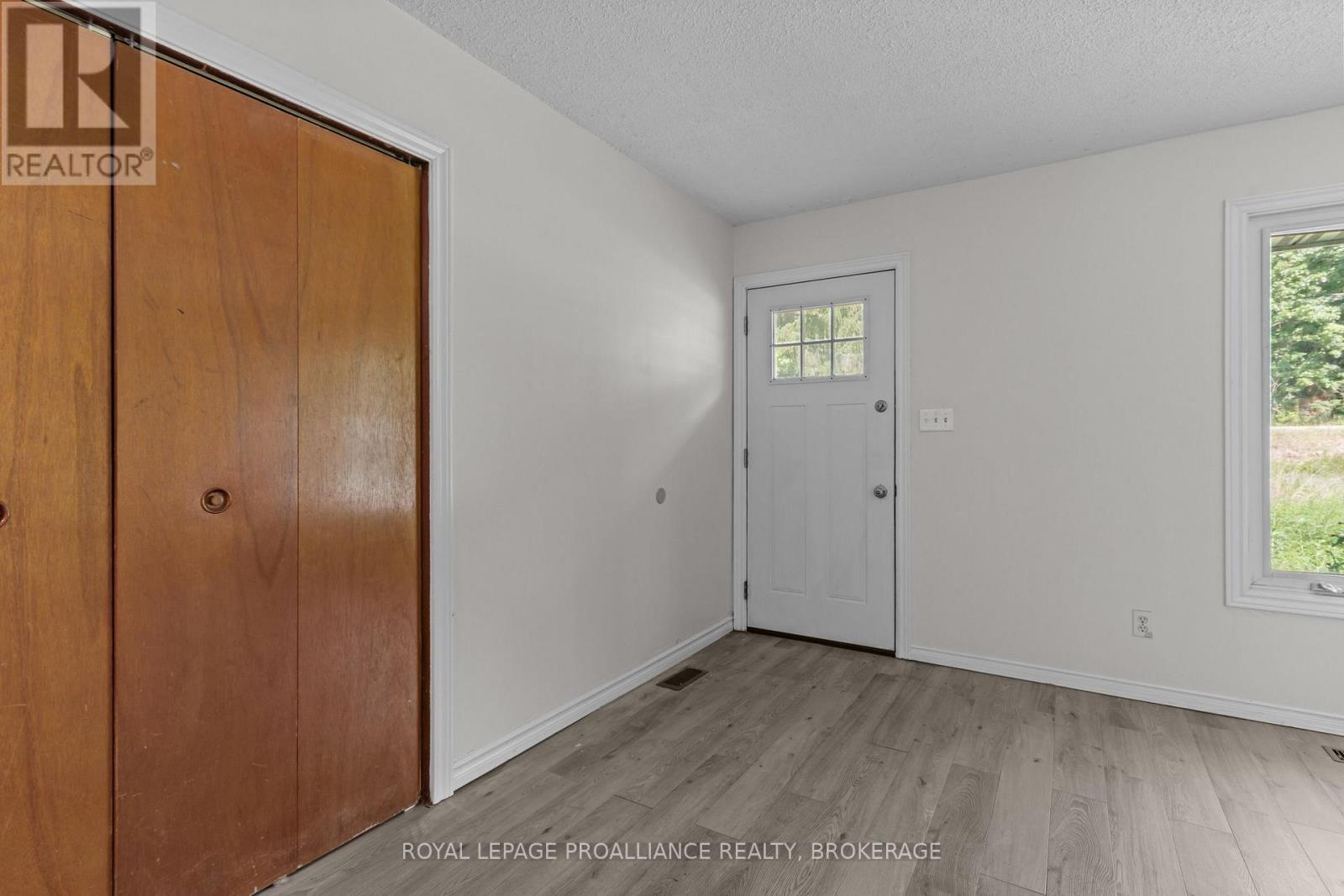 1837 Highway 2, Kingston, Ontario  K7L 4V1 - Photo 4 - X13785390