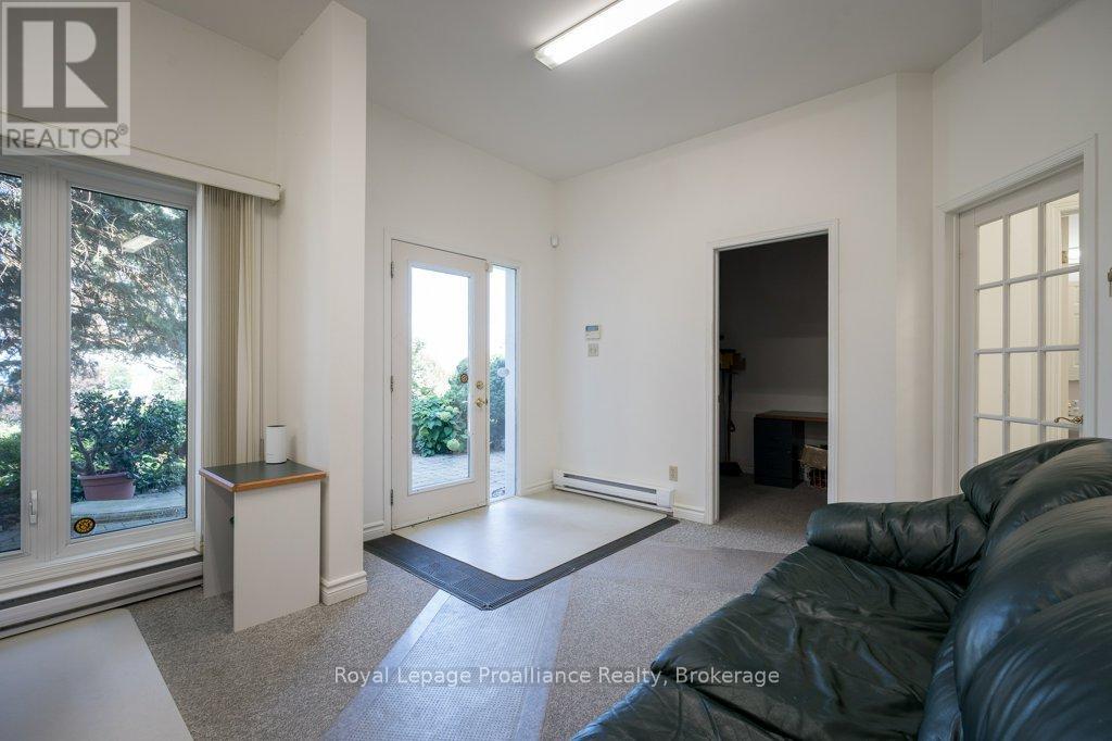 2355 County Rd 3, Prince Edward County, Ontario  K0K 1L0 - Photo 35 - X13785086