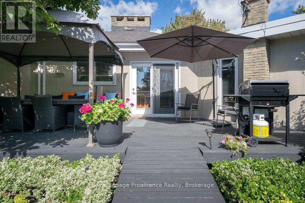 2355 County Rd 3, Prince Edward County, Ontario  K0K 1L0 - Photo 46 - X13785086