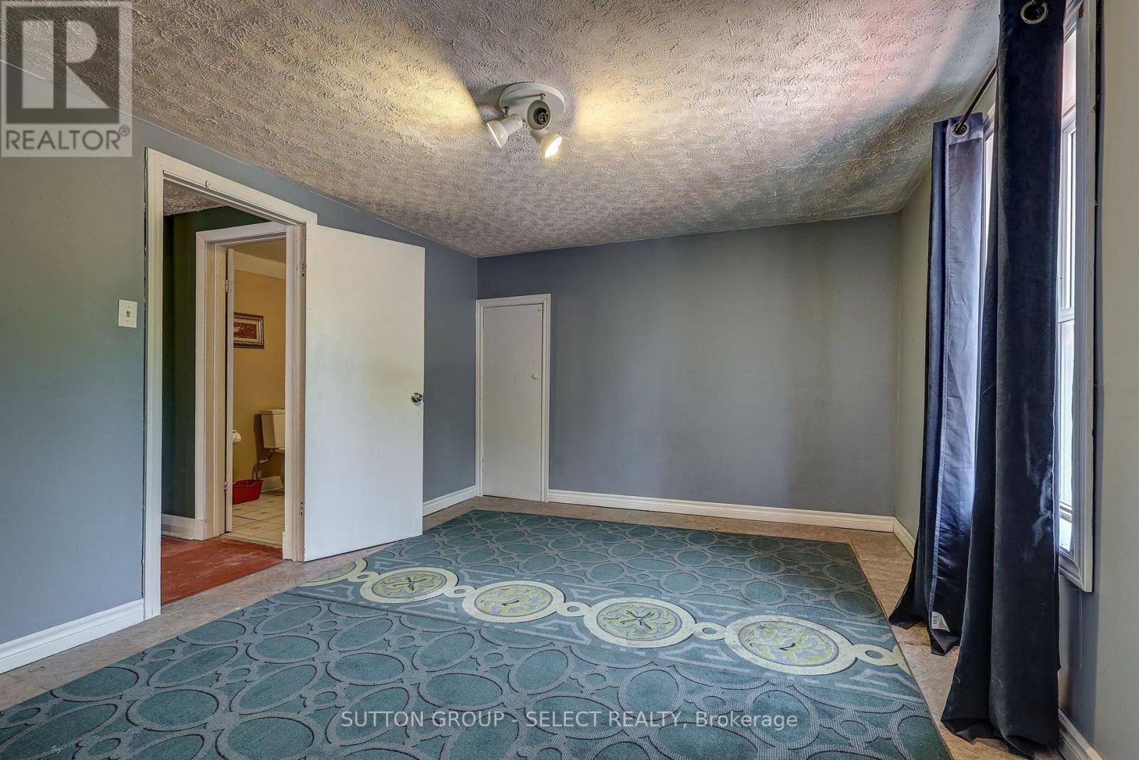 107 Roehampton Avenue, London East, Ontario  N5V 2A6 - Photo 19 - X13785114