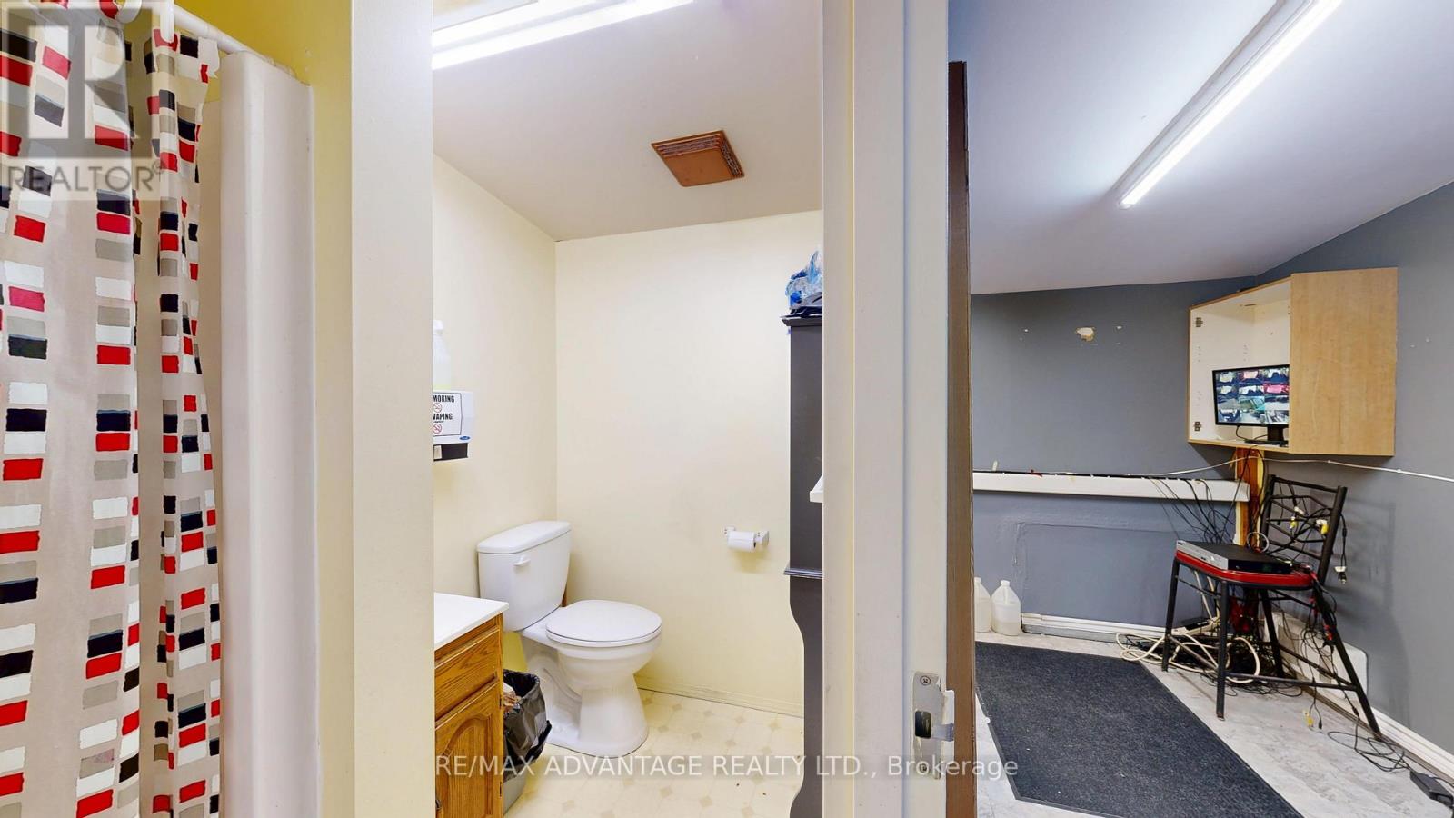 1754 Dundas Street, London East, Ontario  N5W 3E2 - Photo 11 - X13785198