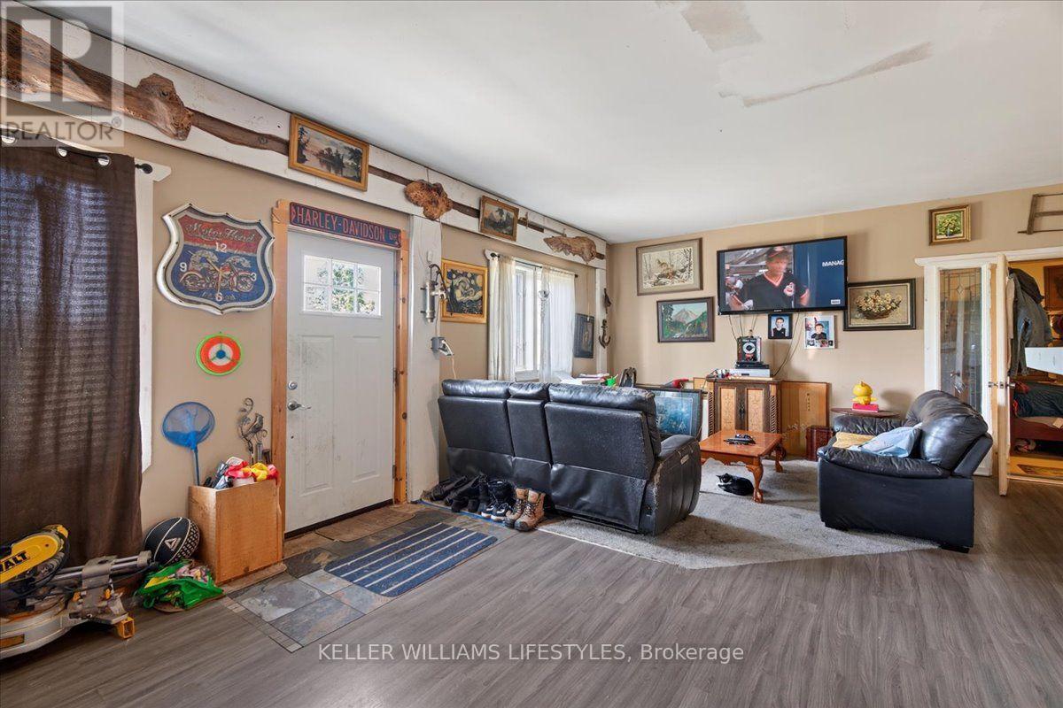 27705 Kerwood Road, Adelaide Metcalfe, Ontario  N0M 2B0 - Photo 16 - X13785324