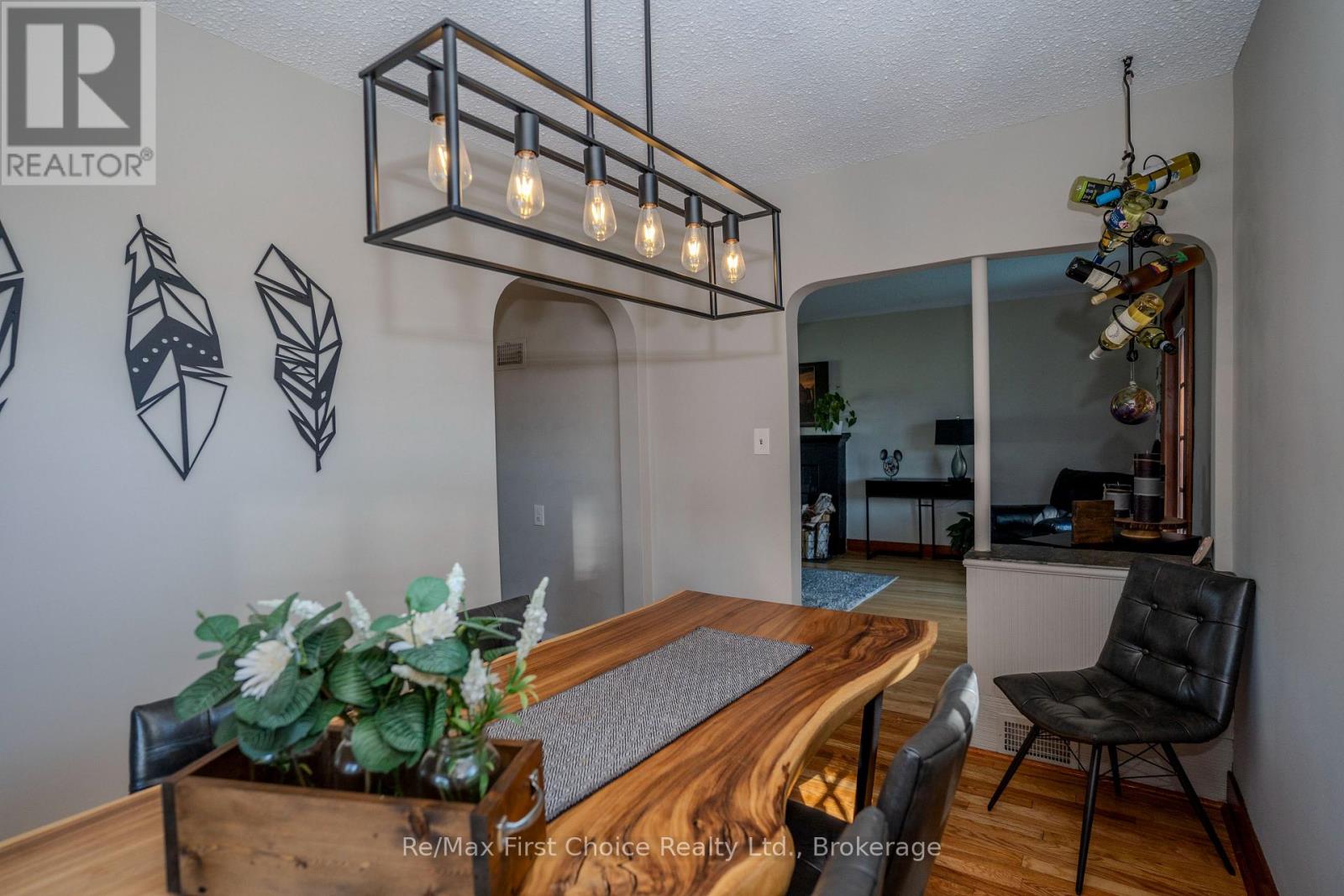 746 Norah Street S, Thunder Bay, Ontario  P7E 1P7 - Photo 12 - X13784414