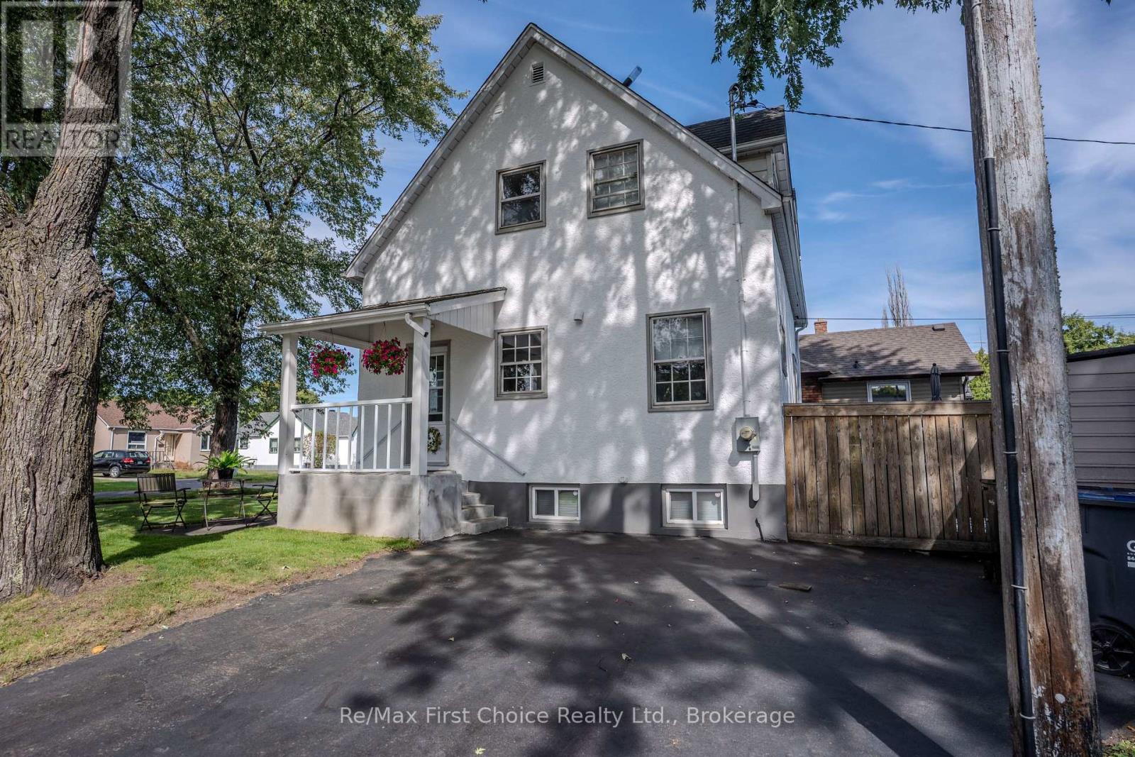 746 Norah Street S, Thunder Bay, Ontario  P7E 1P7 - Photo 3 - X13784414