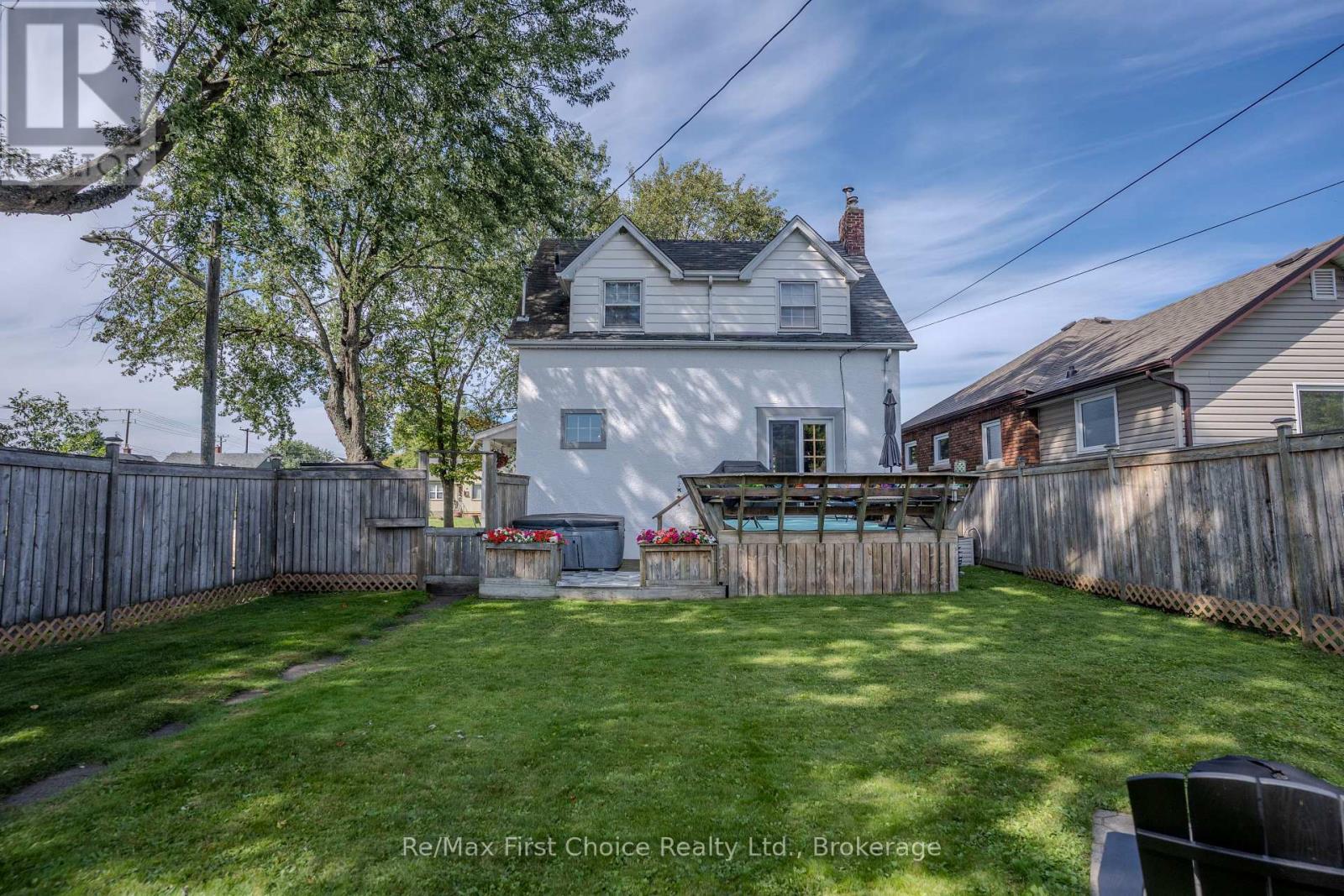 746 Norah Street S, Thunder Bay, Ontario  P7E 1P7 - Photo 4 - X13784414