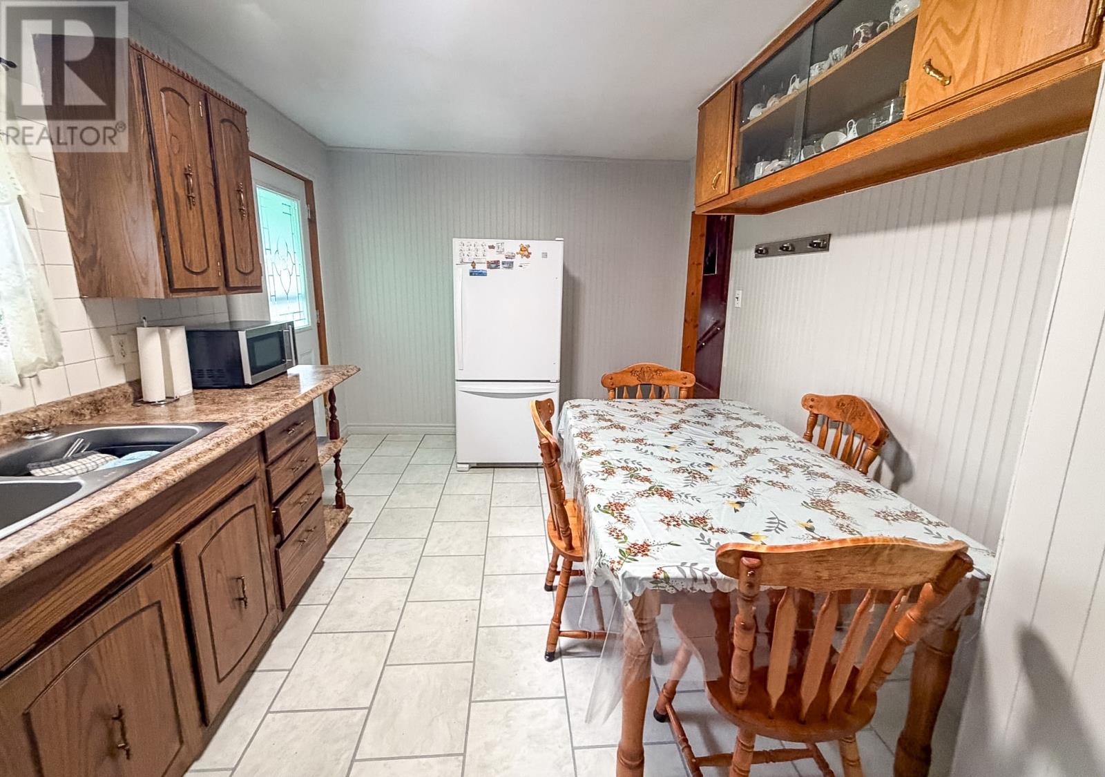 11 Cranes Avenue, Corner Brook — photo 10