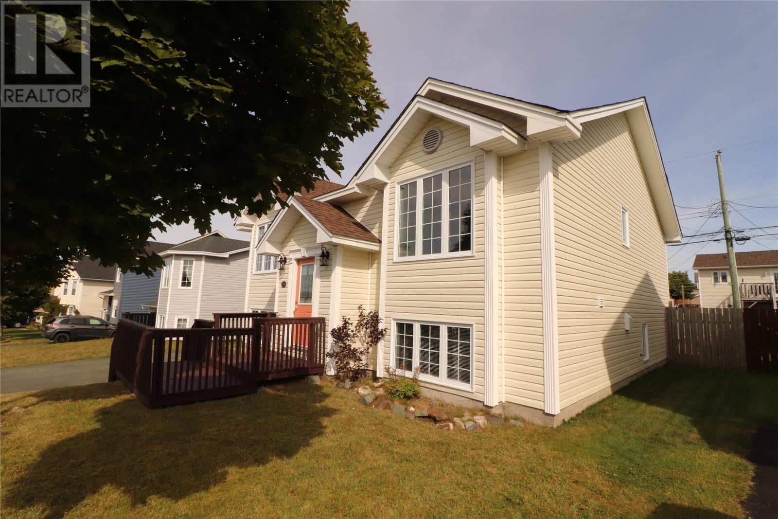 21 Palmerston Drive, Paradise — photo 2